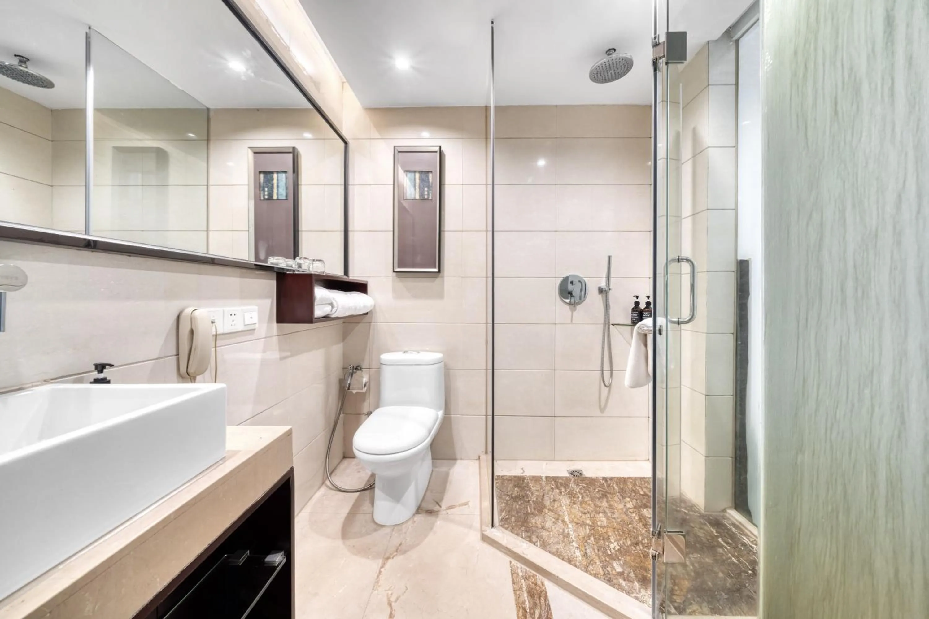 Toilet in 义乌国际大厦酒店