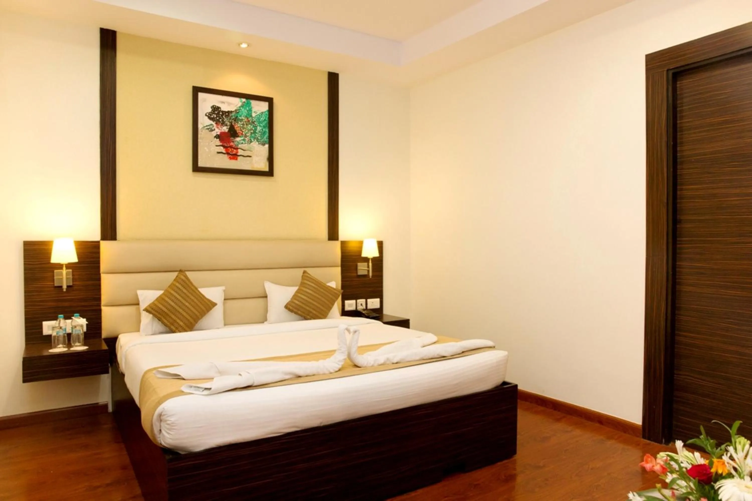 Bedroom, Bed in Hyphen Premier-Business Hotel