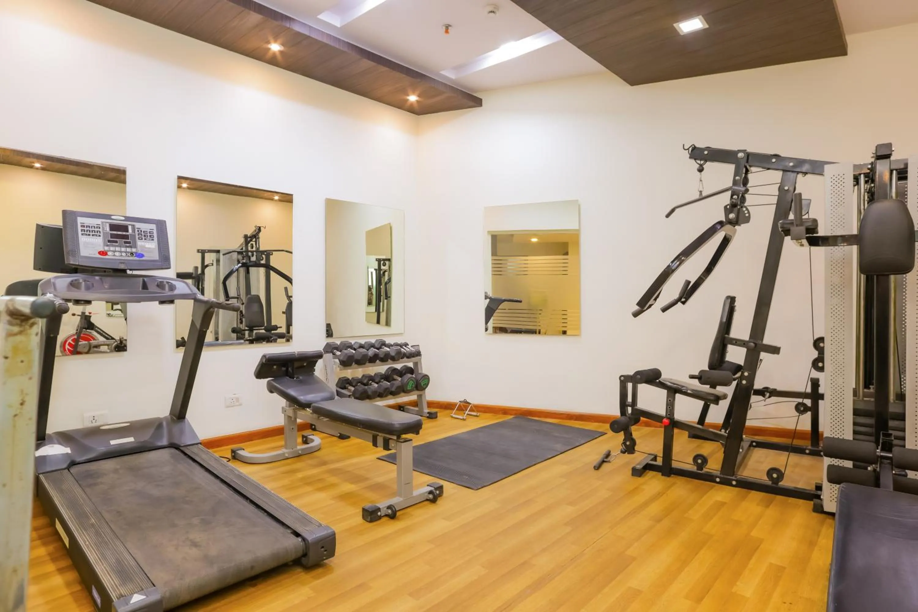 Fitness centre/facilities in Hyphen Premier-Business Hotel