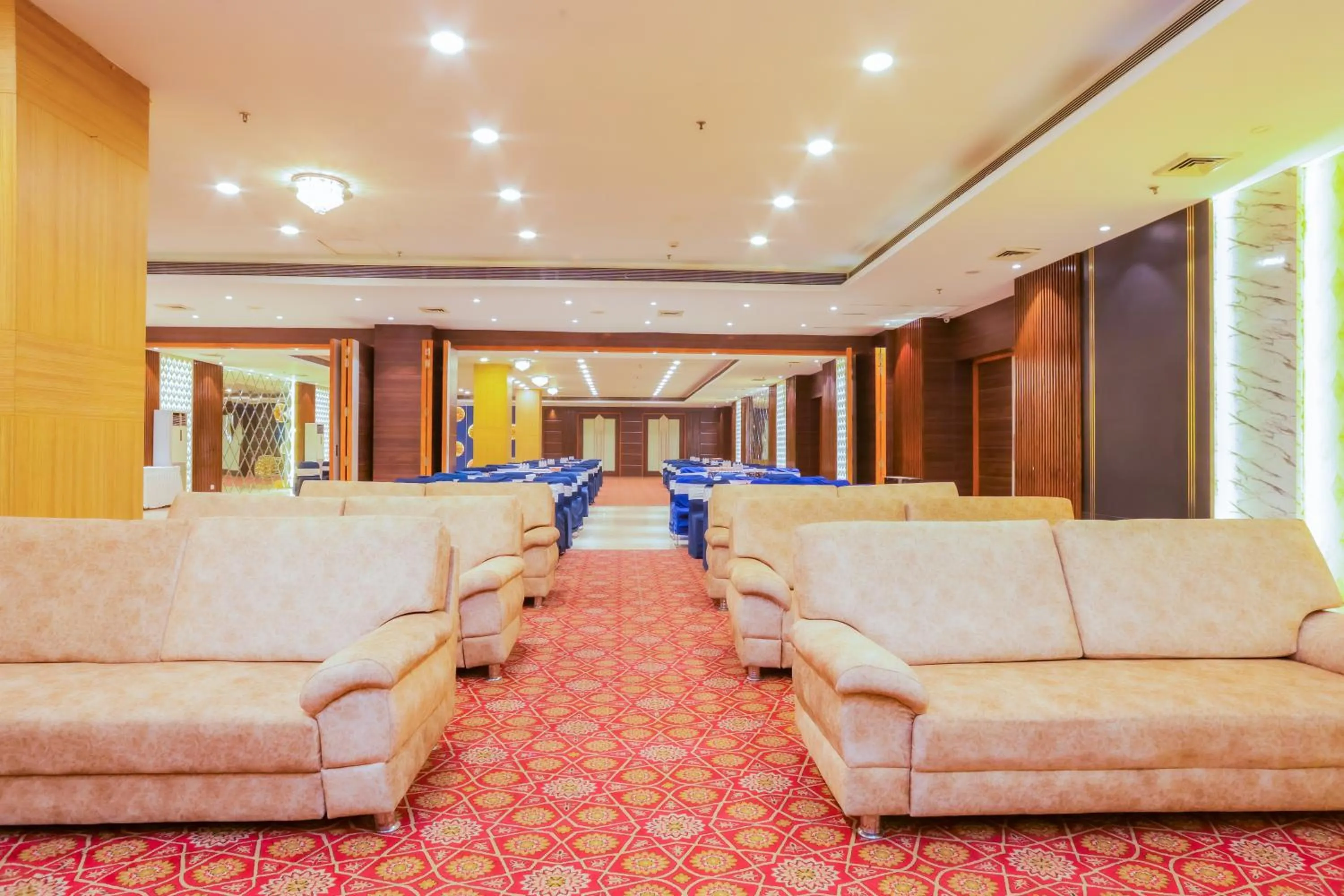 Banquet/Function facilities in Hyphen Premier-Business Hotel