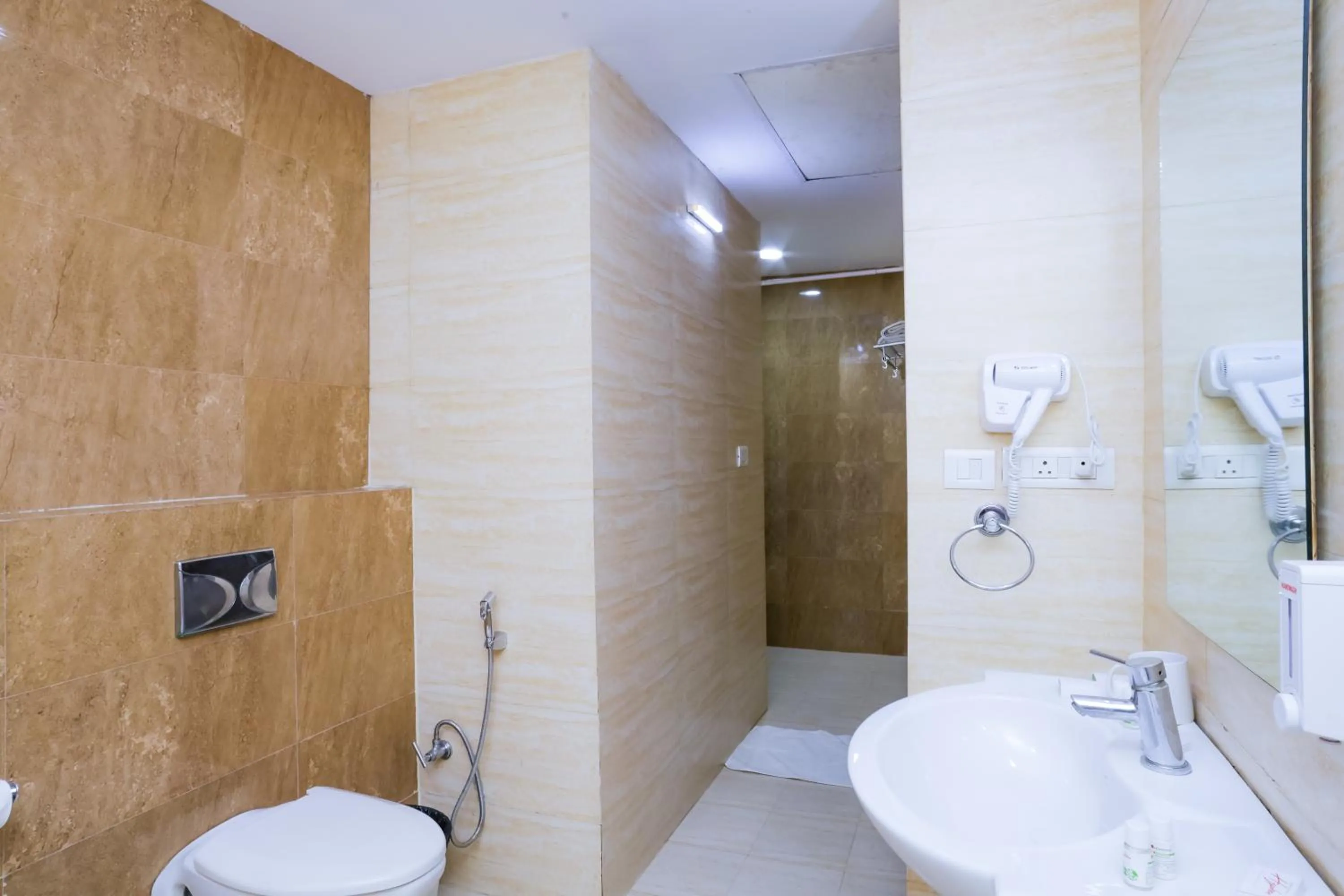 Bathroom in Hyphen Premier-Business Hotel