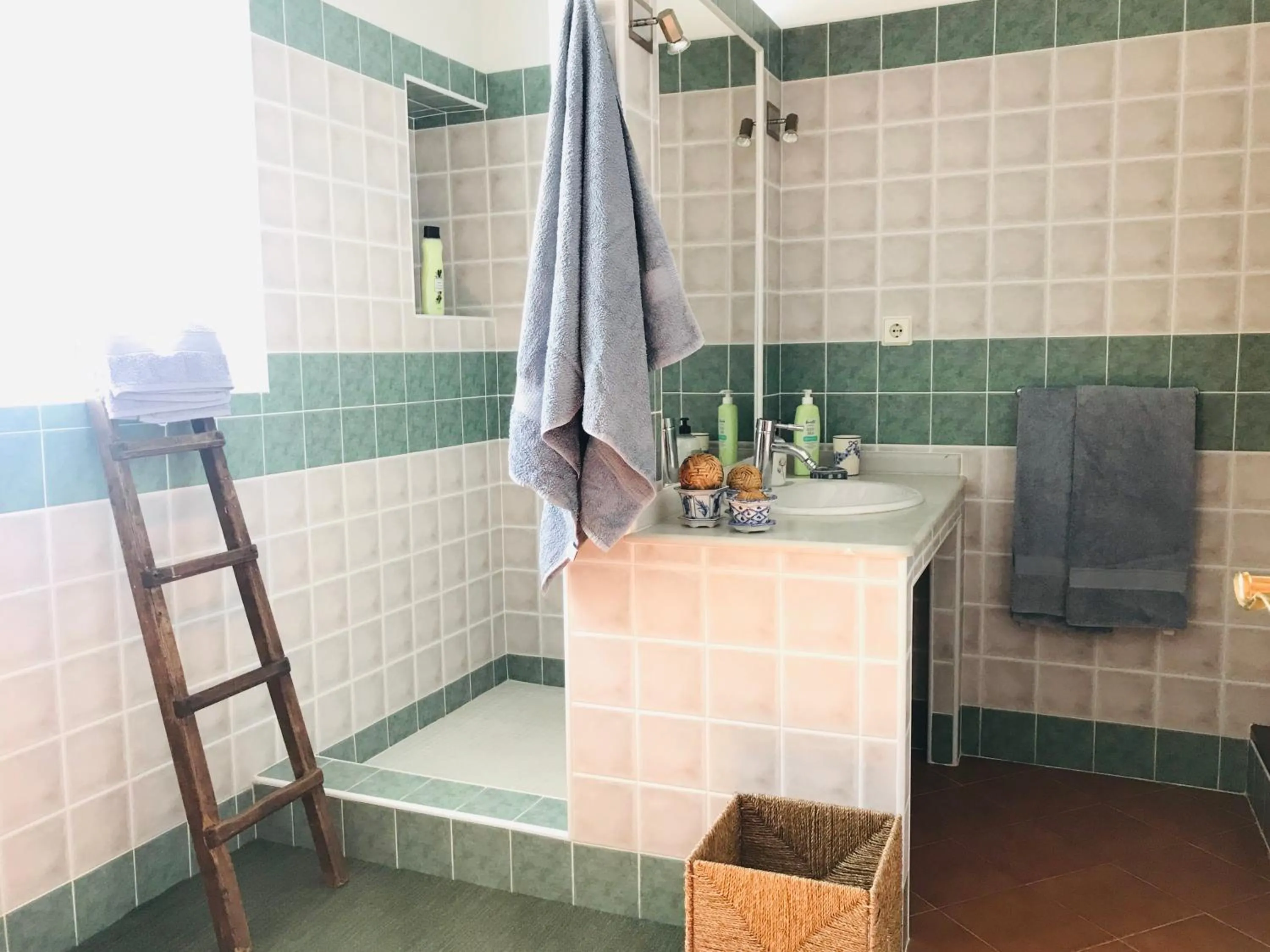 Bathroom in Casa Antigua - Terraza con Vistas al Mar