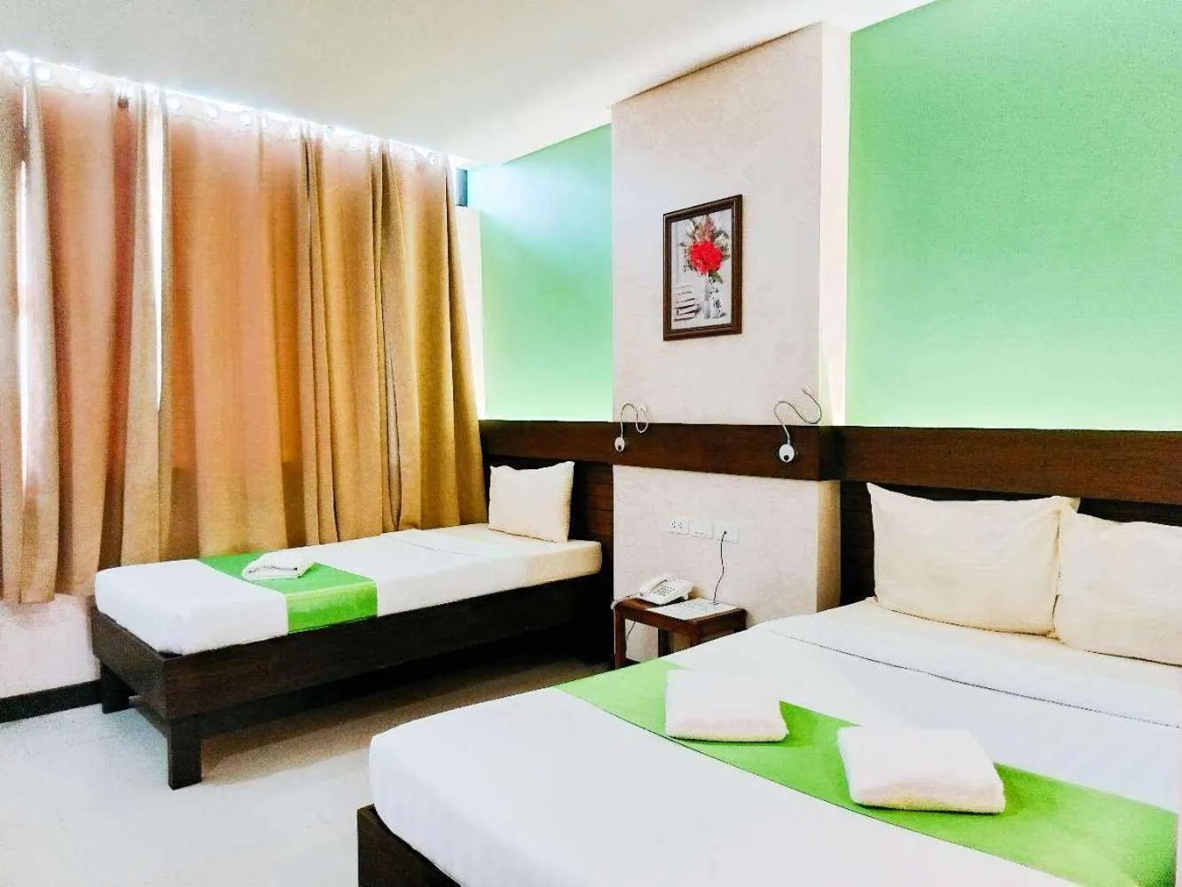 Bed in Cresebo Mansion