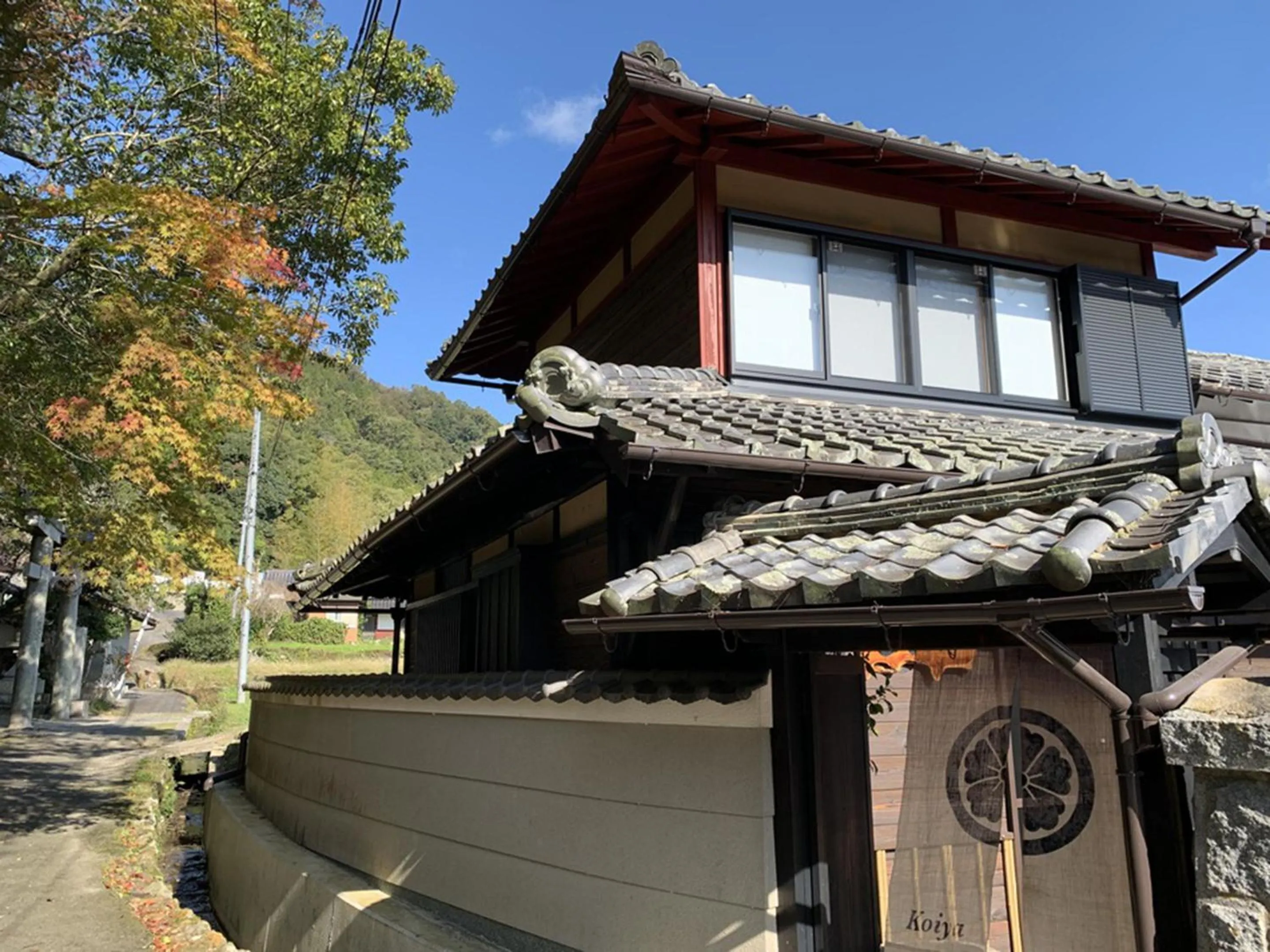 Property building in Koiya