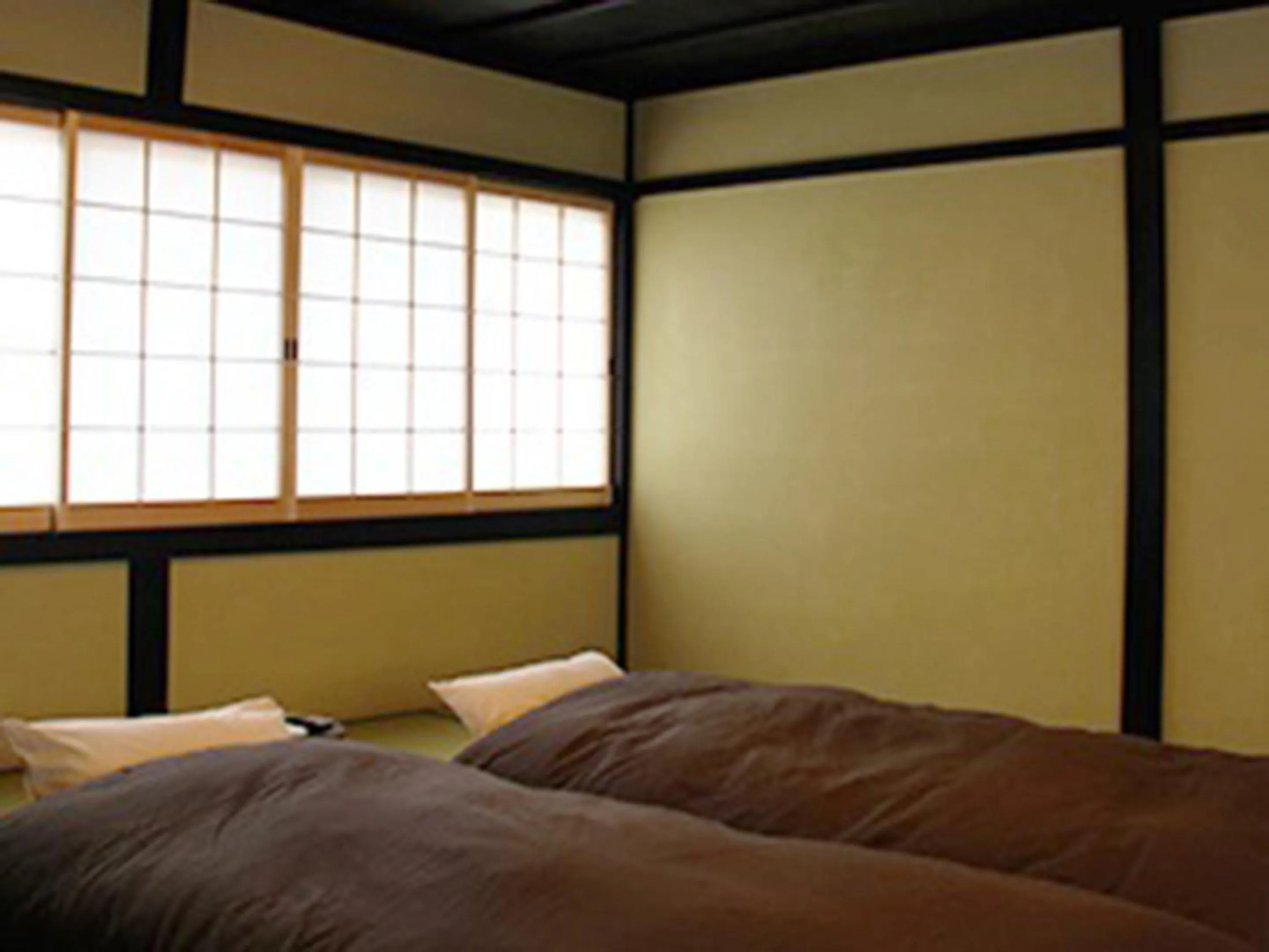 Photo of the whole room, Bed in Koiya