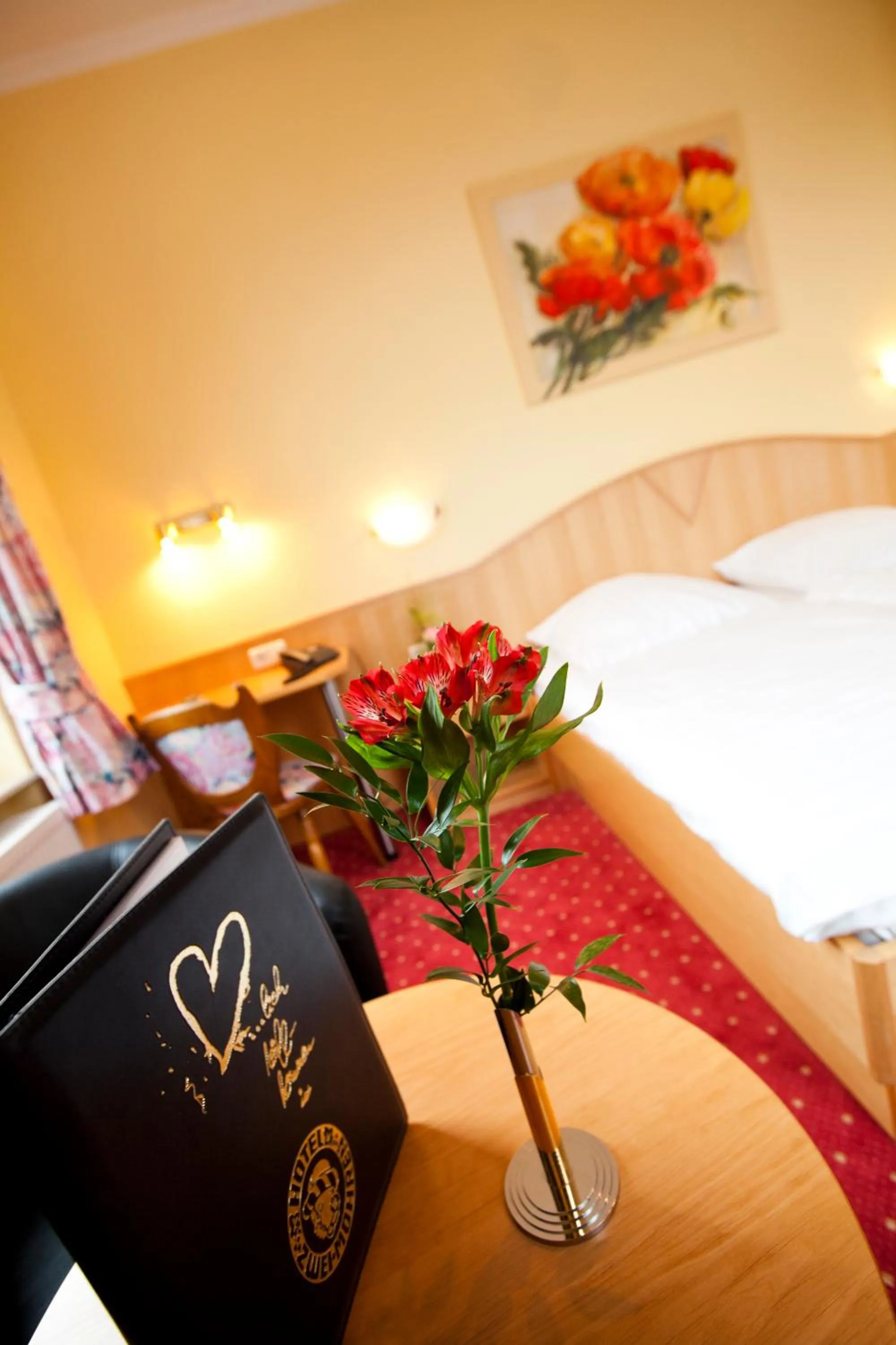 Bed in Hotel Zwei Mohren