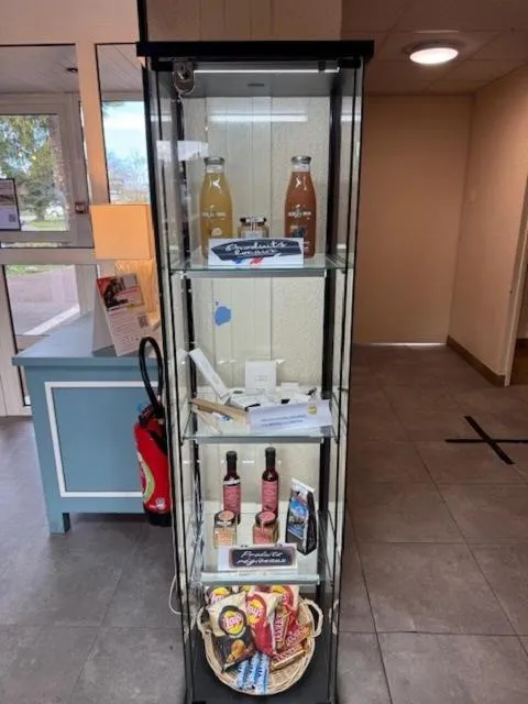 minibar in Comfort Hotel Orleans Saran