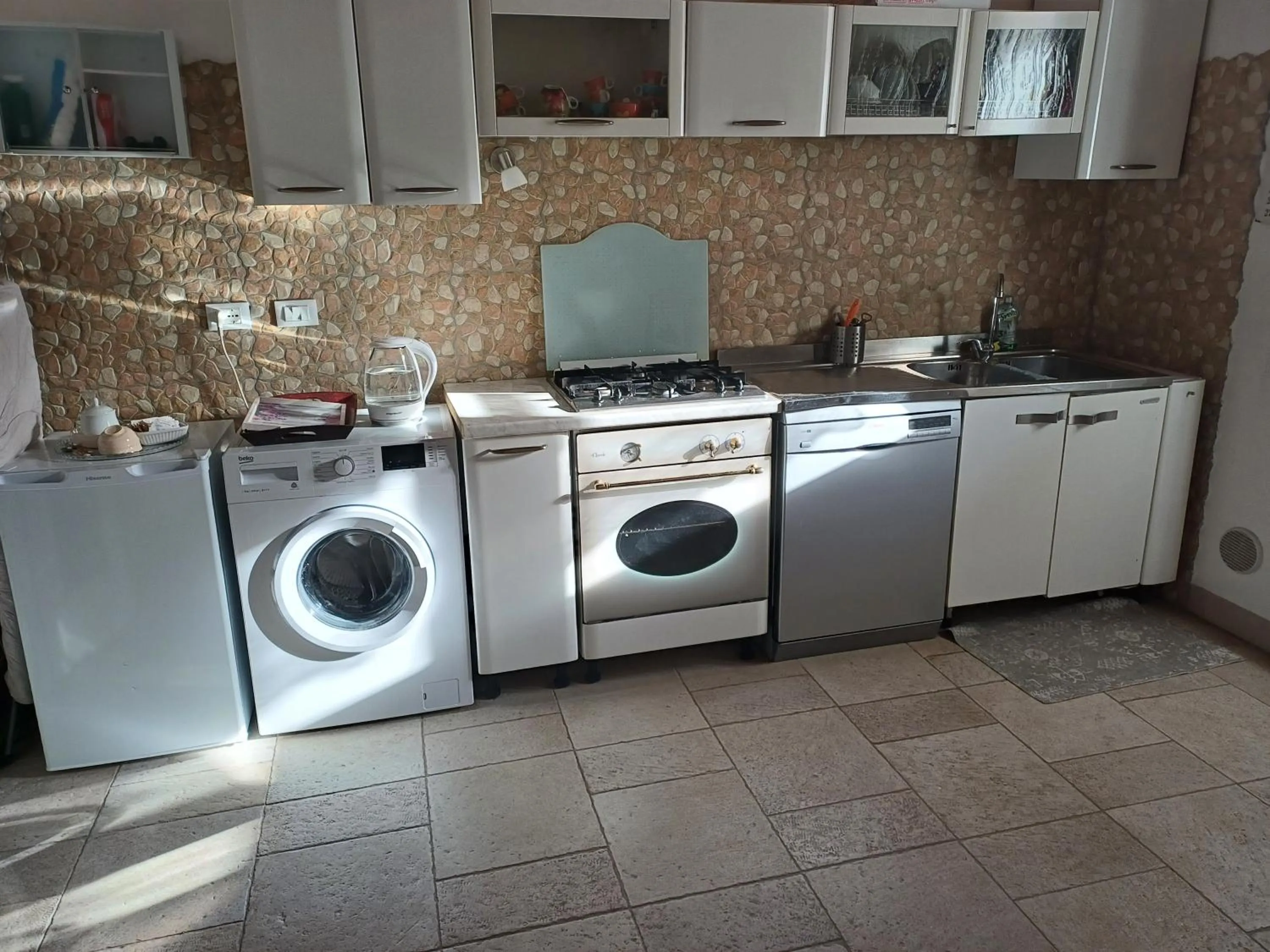 Kitchen or kitchenette in Aquila Antica