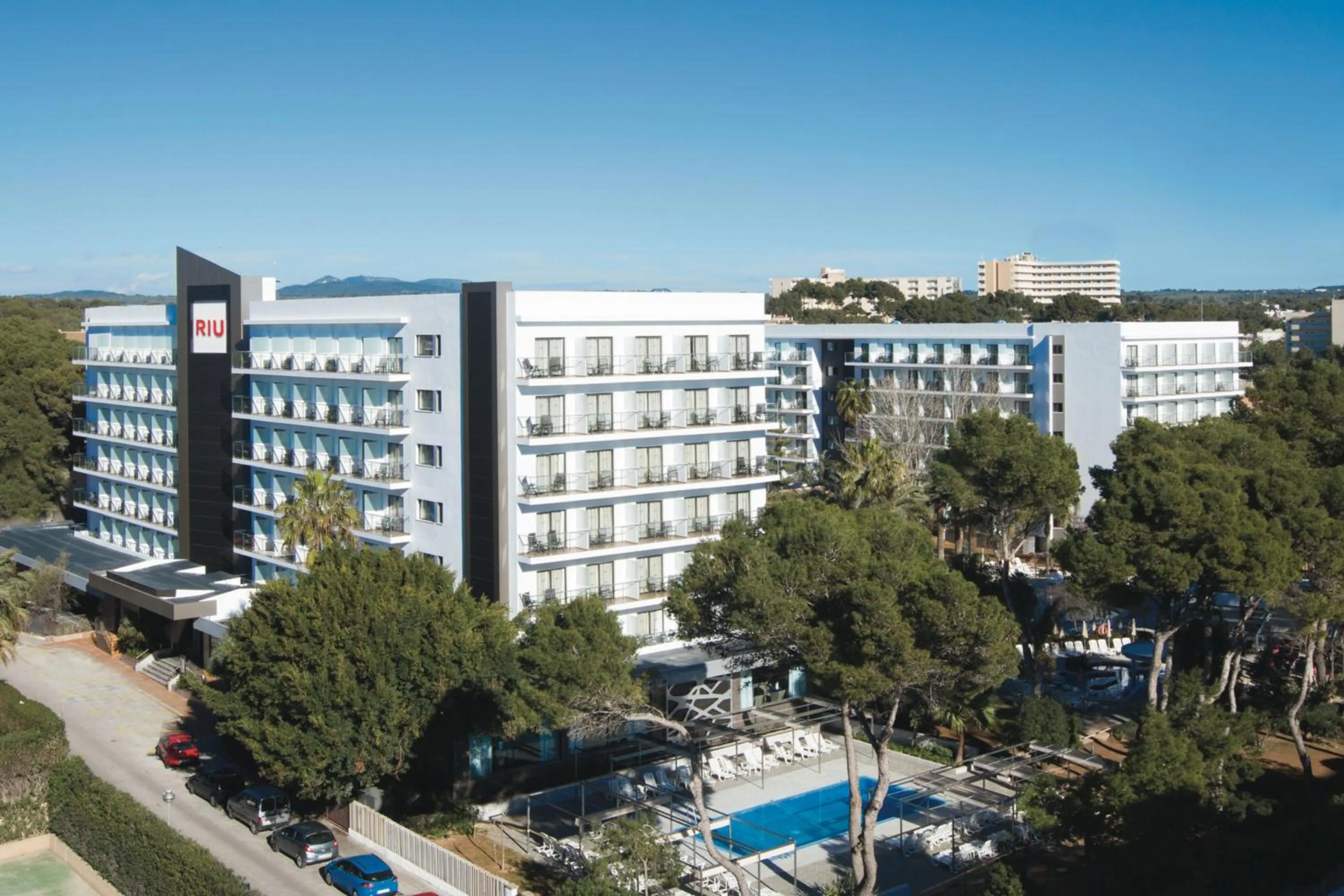 Property building in Hotel Riu Bravo - 0'0 All Inclusive