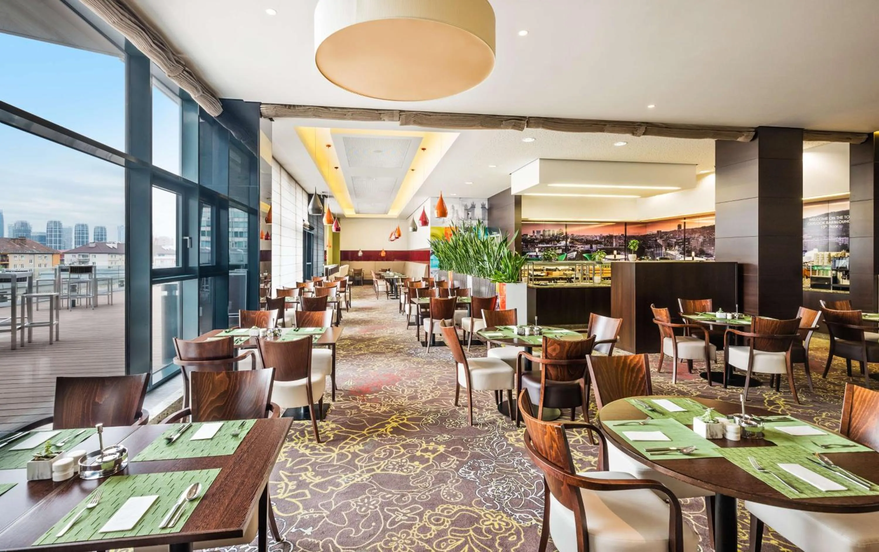 Restaurant/places to eat in Lindner Hotel Bratislava, part of JdV by Hyatt