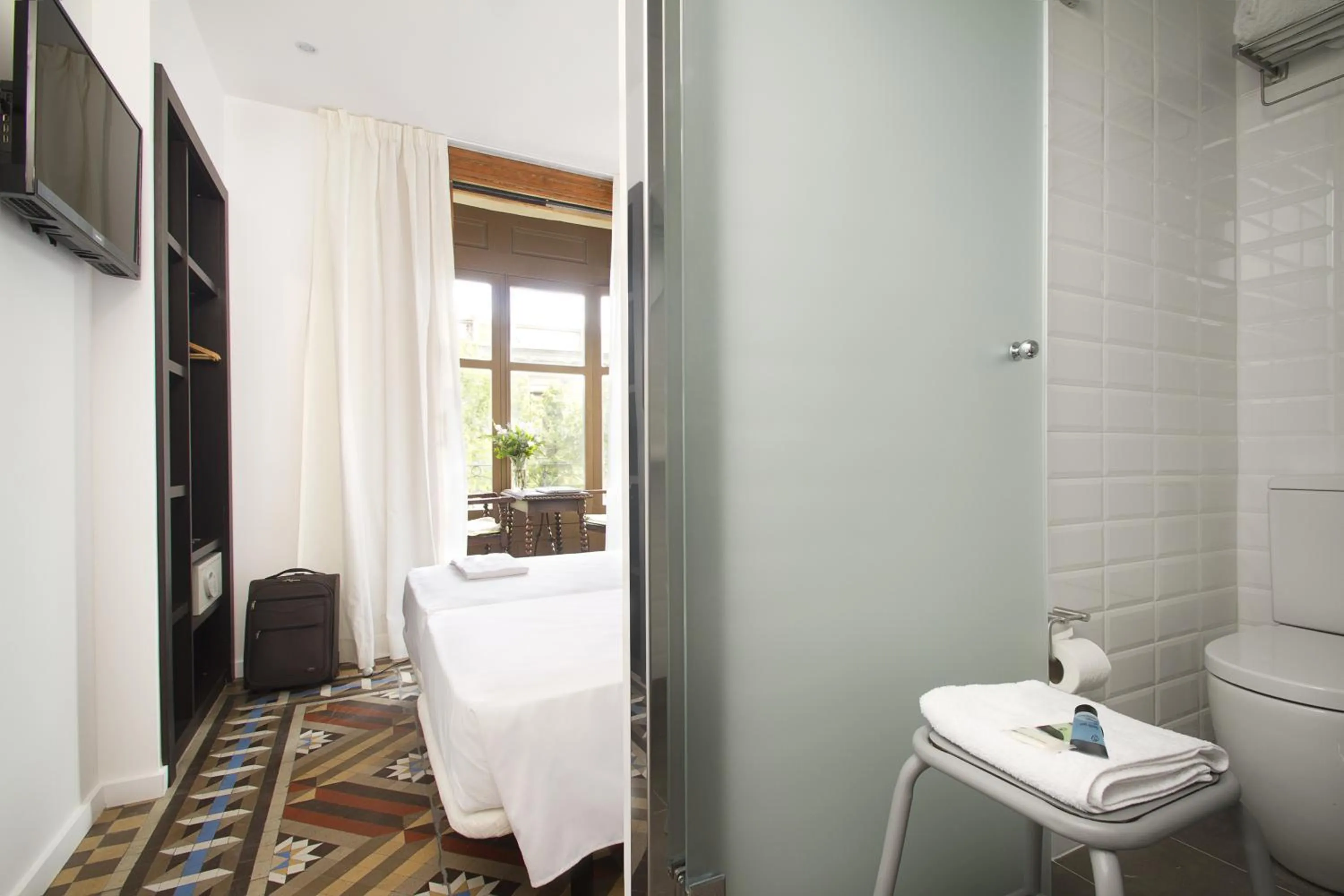 Decorative detail, Bed in Som Nit Triomf