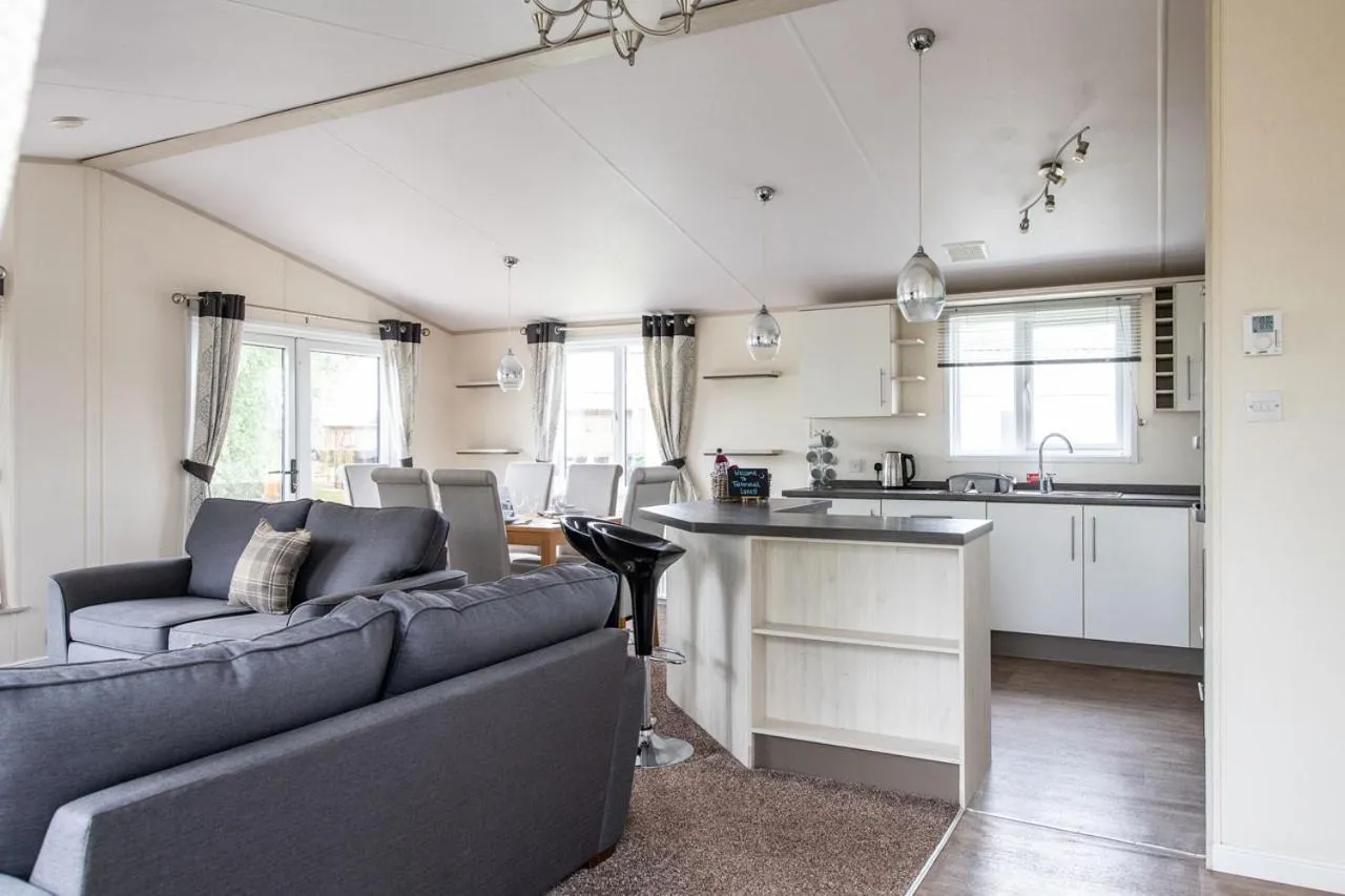 The Lakes Rookley Holiday Park