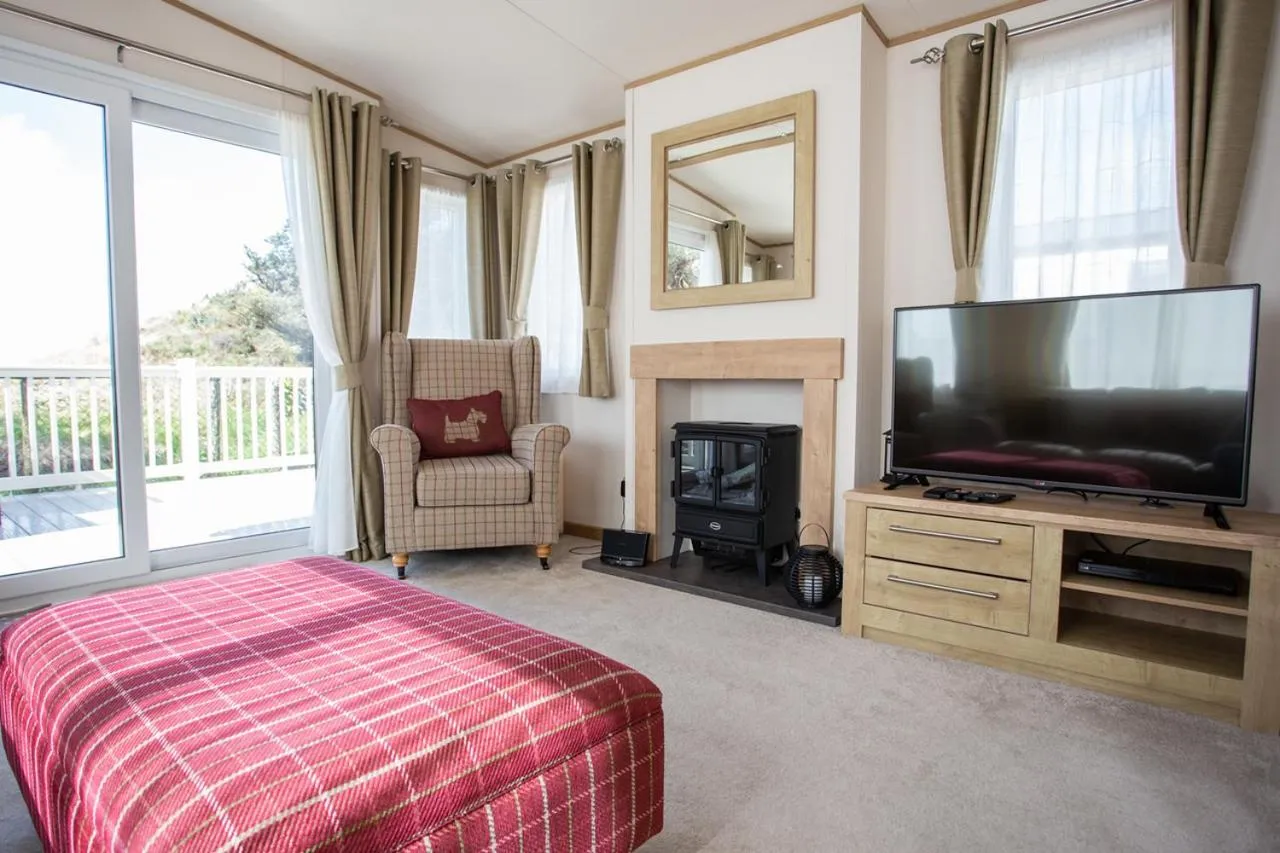 The Lakes Rookley Holiday Park