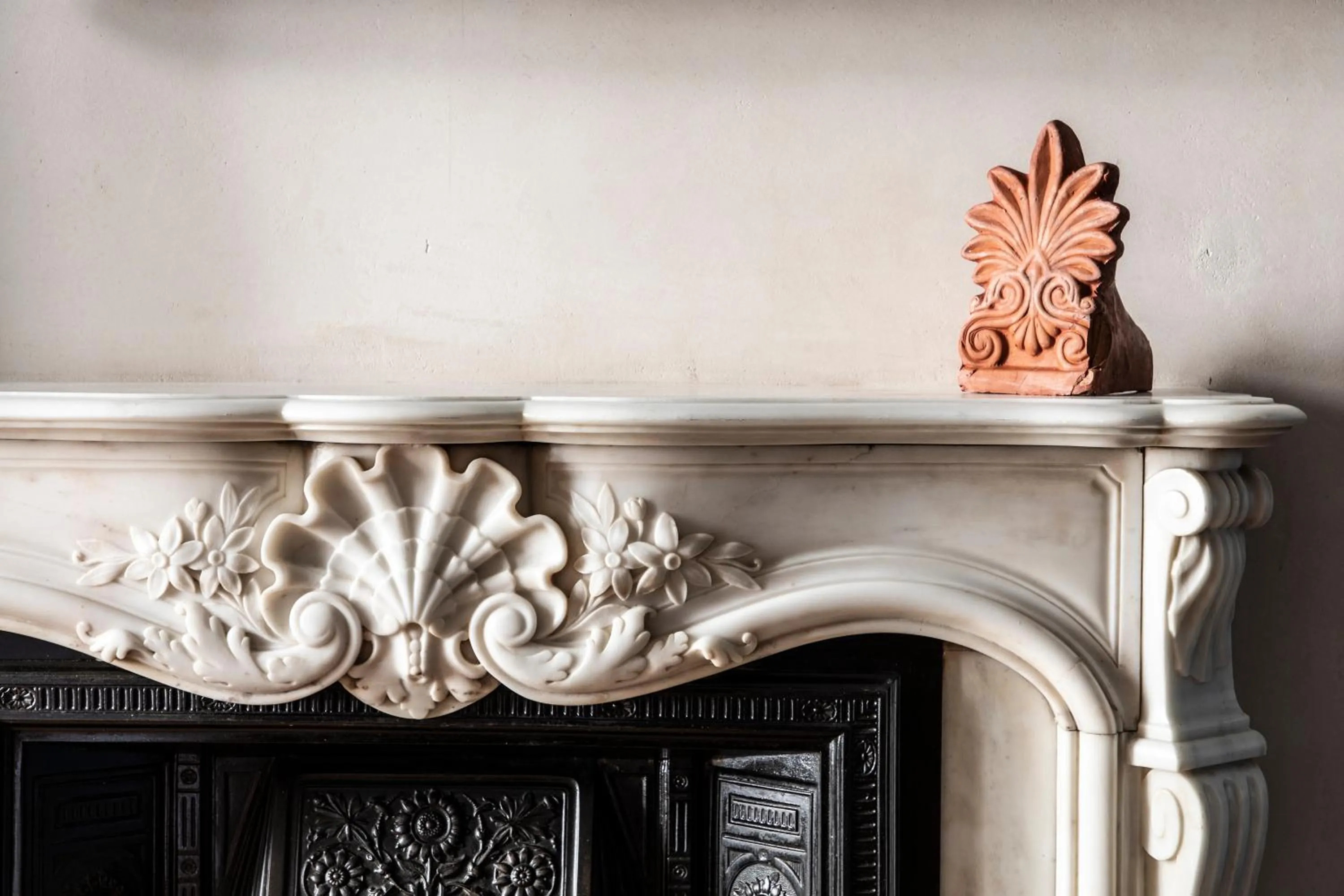 Decorative detail in Monsieur Didot