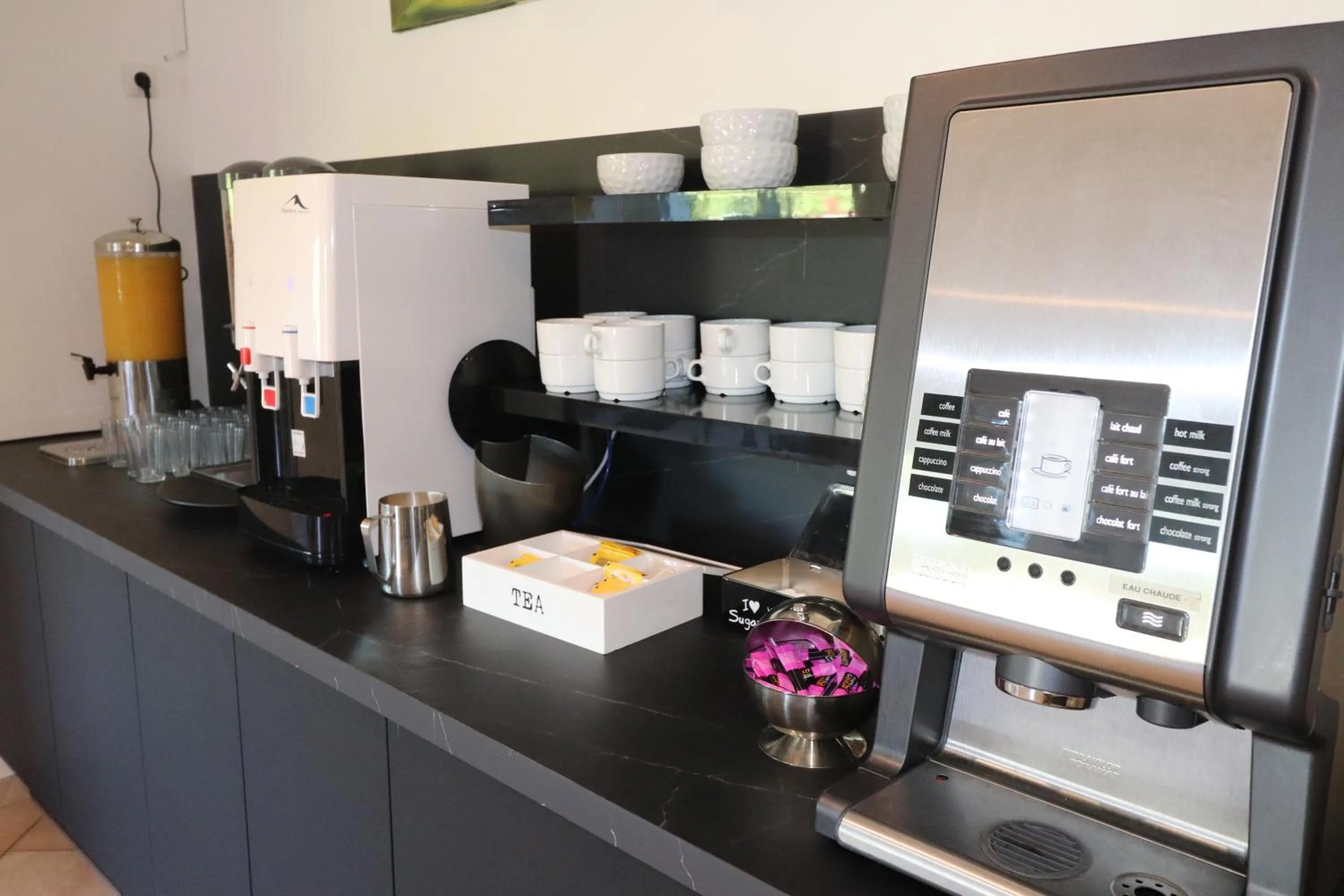 Breakfast in Hotel Fazio