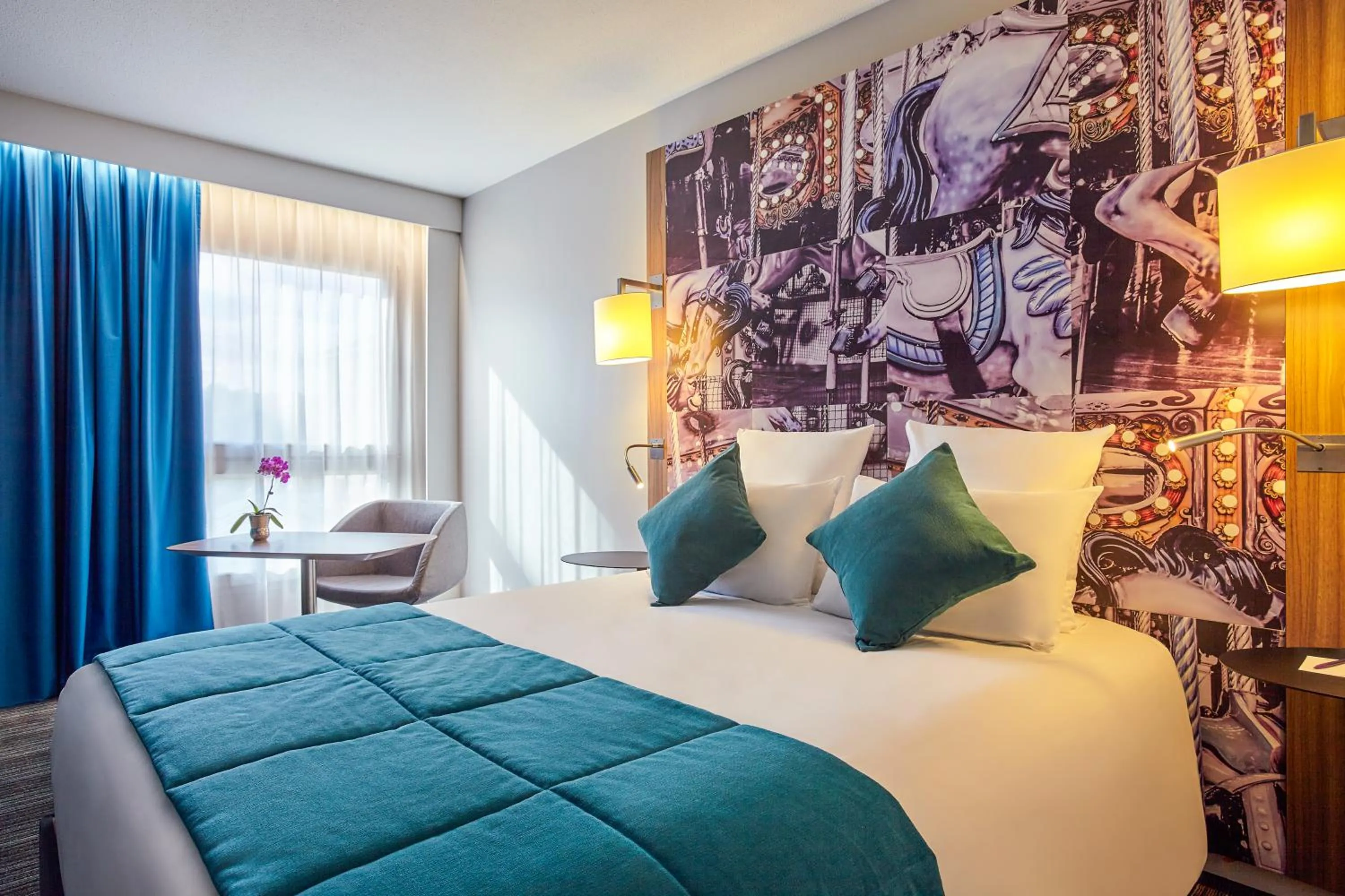 Bed in Hotel Demeures de Campagne Château de Fontainebleau