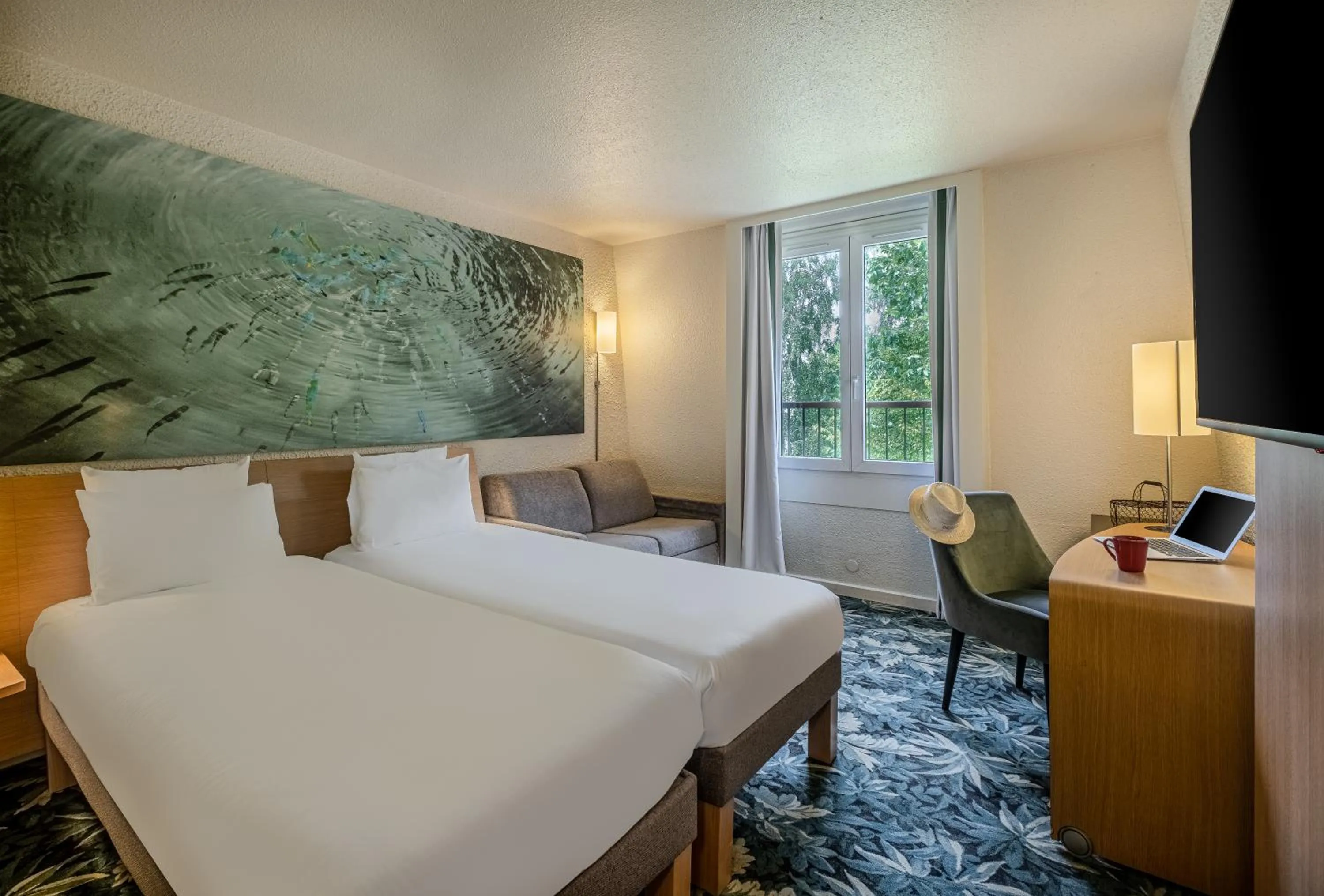 Bedroom, Bed in Demeures de Campagne Domaine de Maffliers