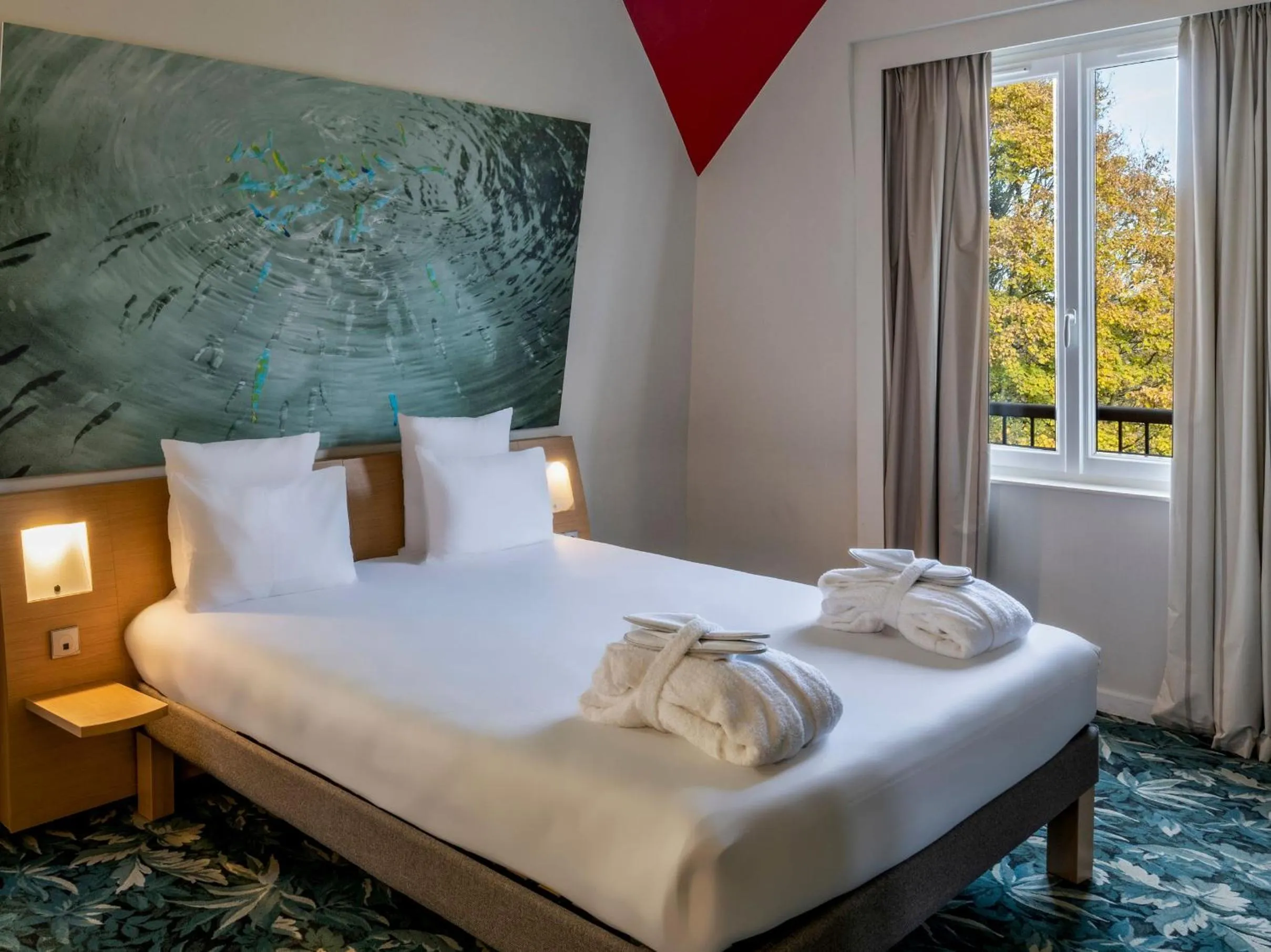 Bedroom, Bed in Demeures de Campagne Domaine de Maffliers