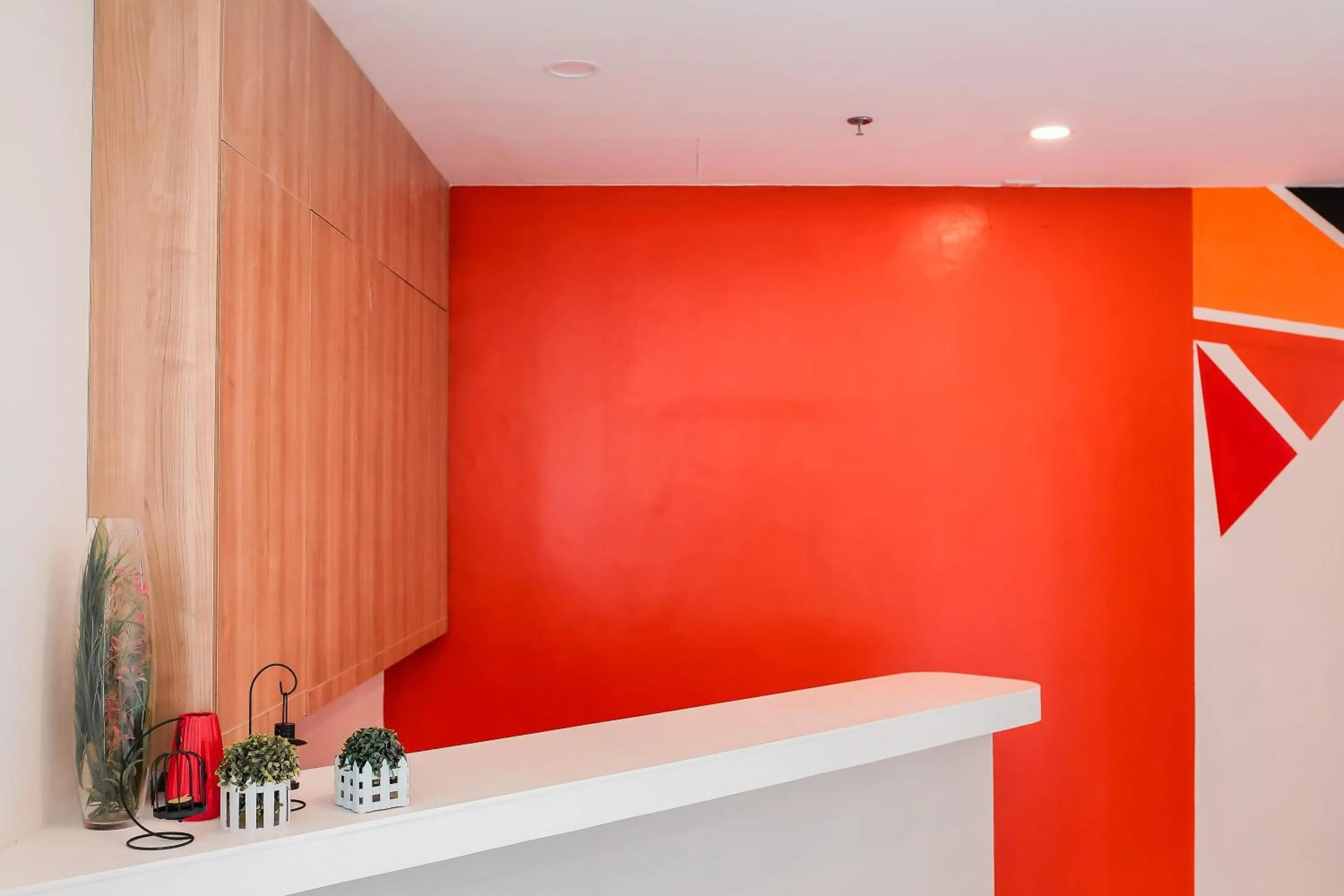 Lobby or reception in Trip Inn Legazpi City near Airport