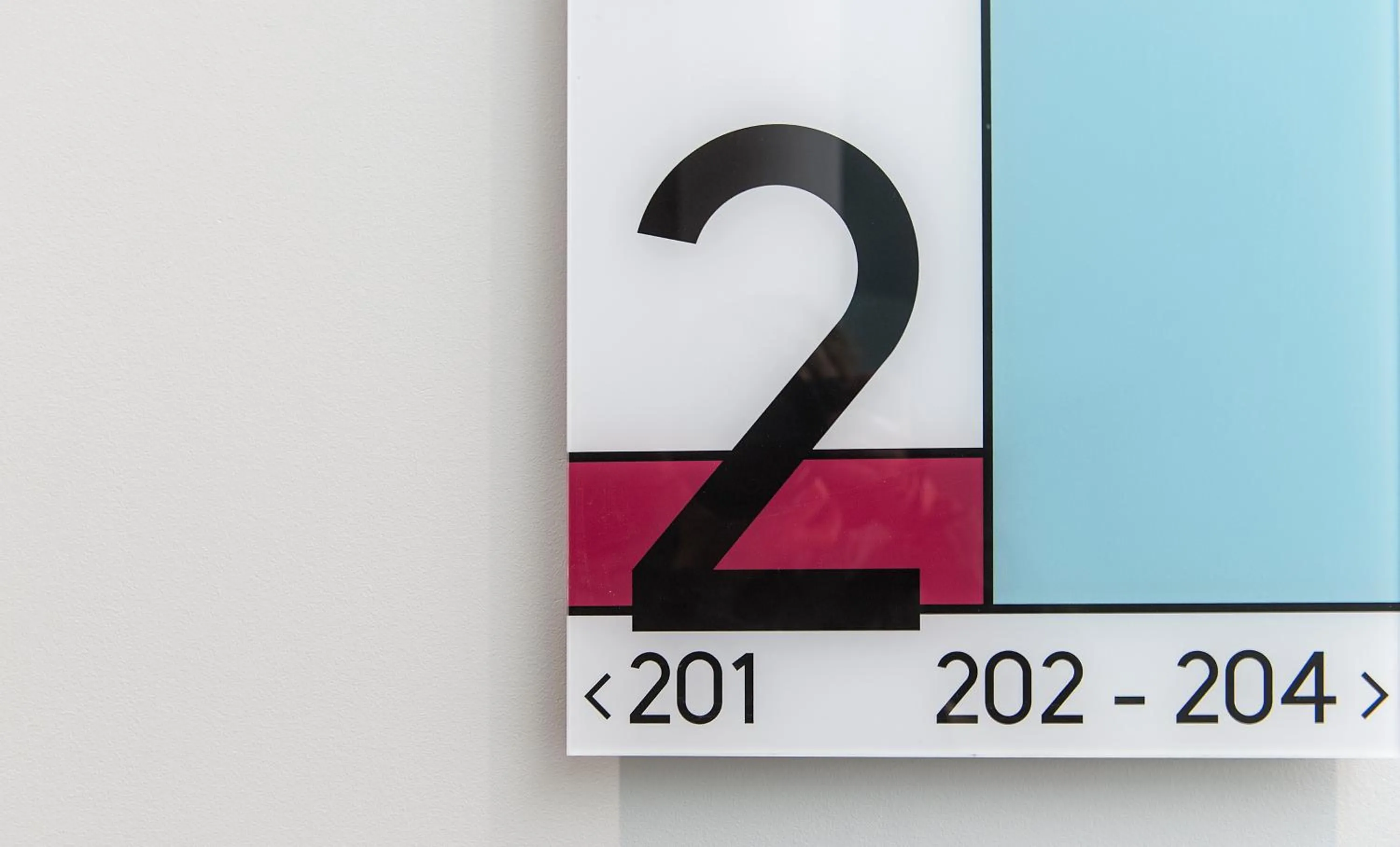 Text overlay in Hotel Hito