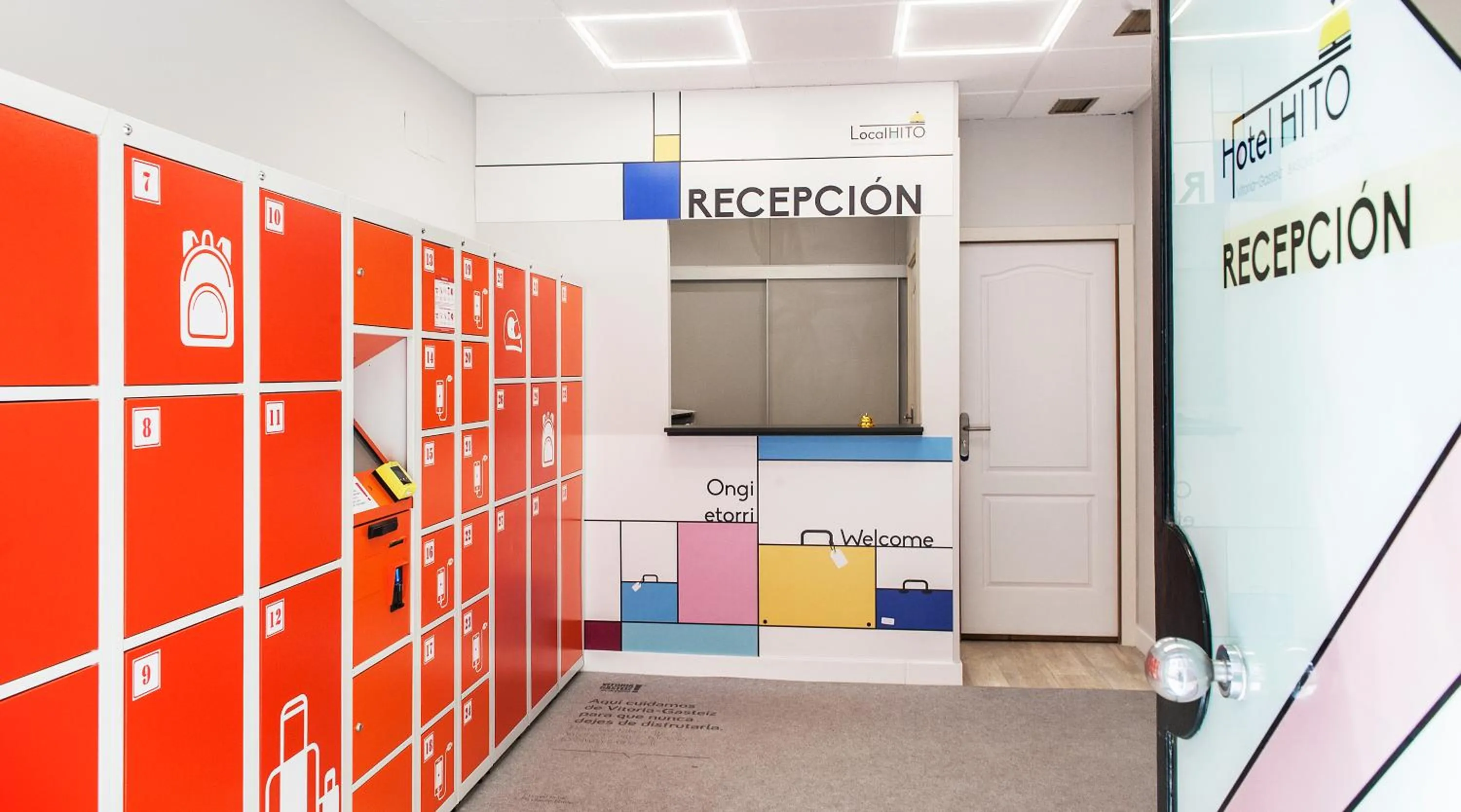 microwave in Hotel Hito