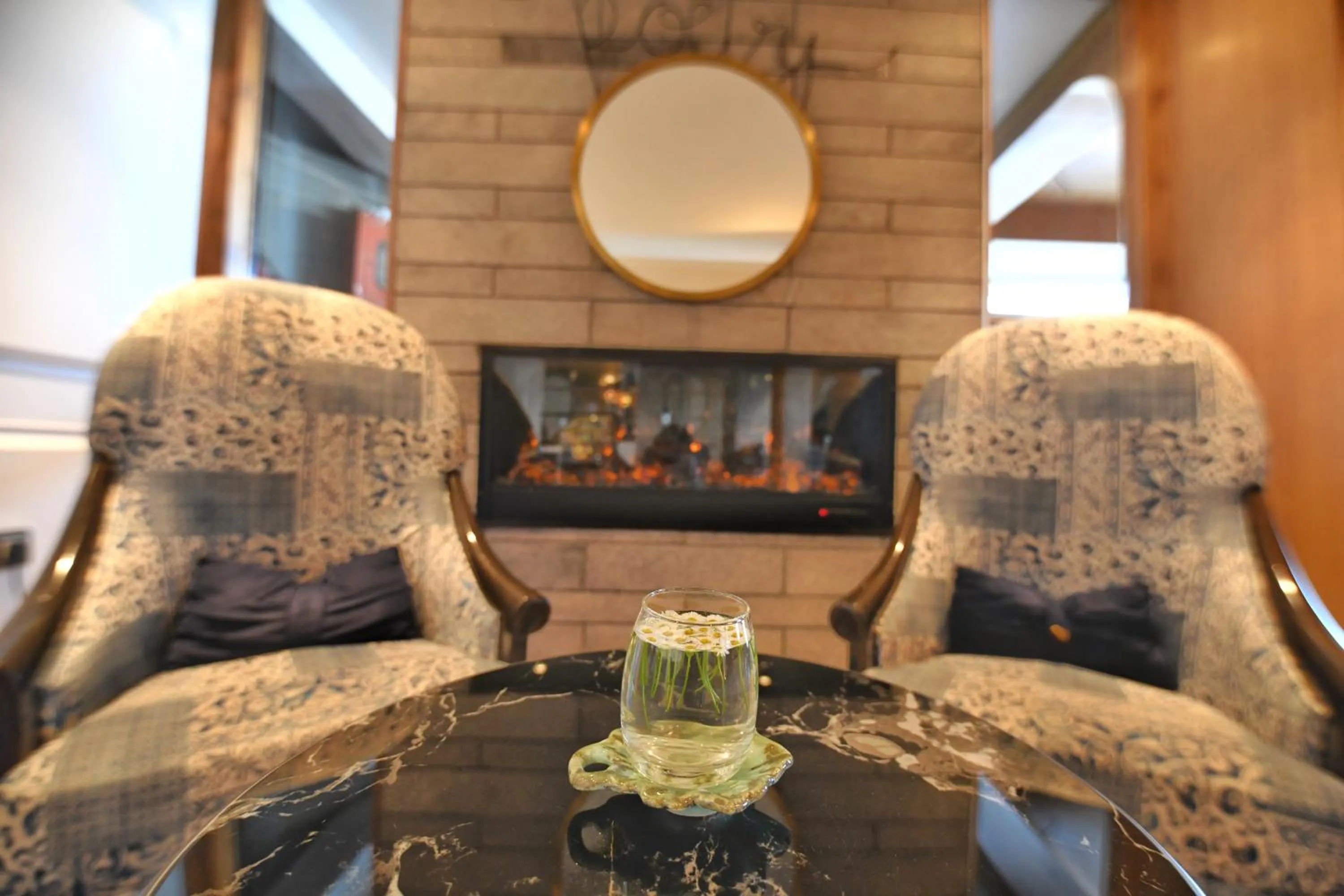 Seating area in The Cedar Grand Hotel and Spa
