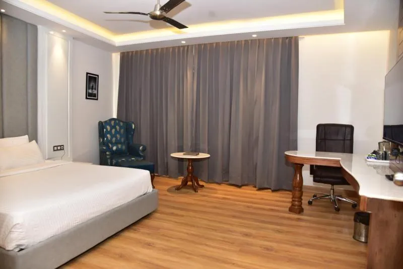 The Cedar Grand Hotel and Spa