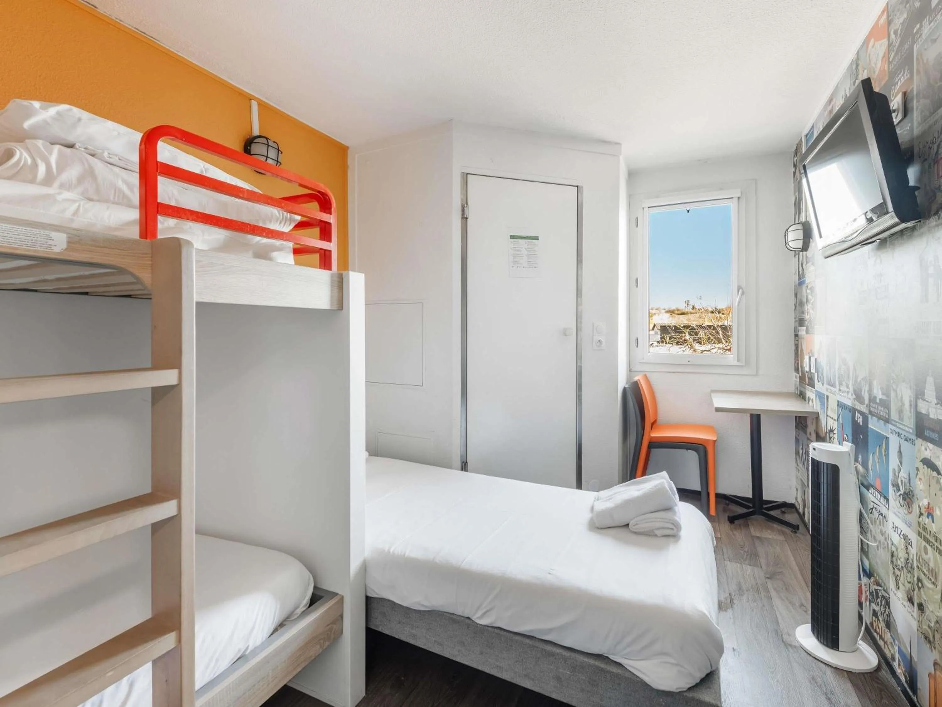 Bedroom, Bed in hotelF1 Lyon Bourgoin-Jallieu