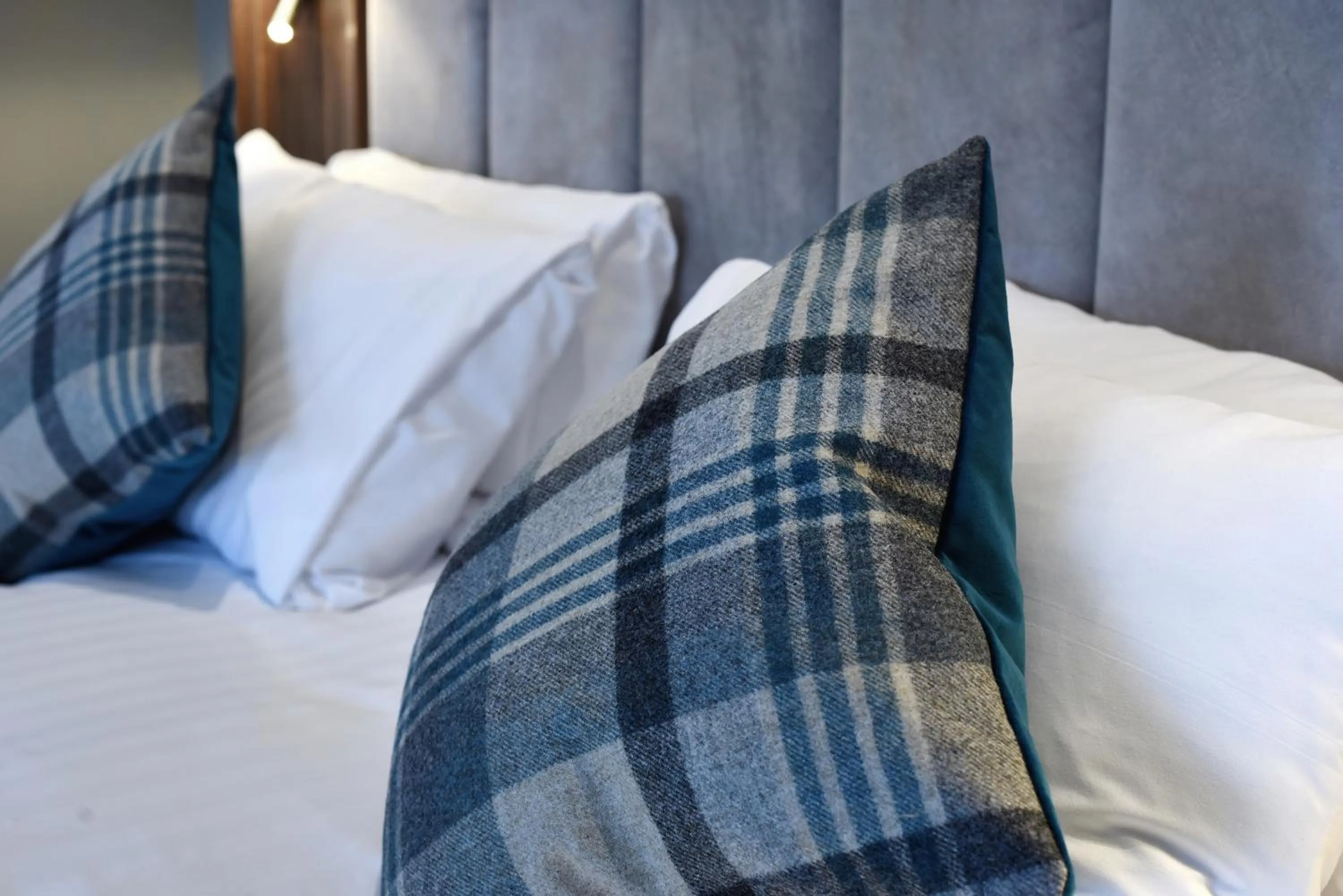 Decorative detail, Bed in Golflinks Hotel