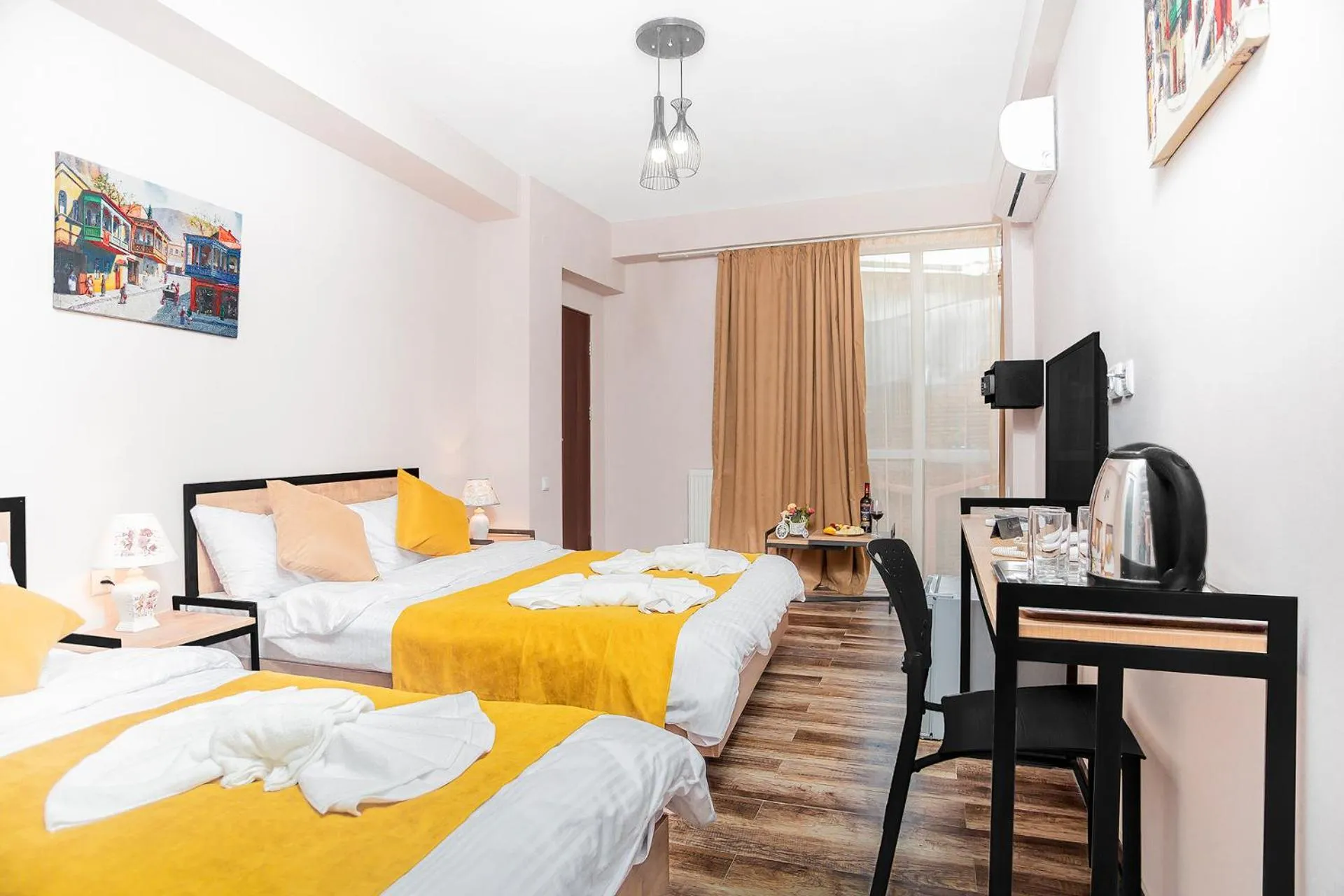 Photo of the whole room, Bed in Diuma Hotel