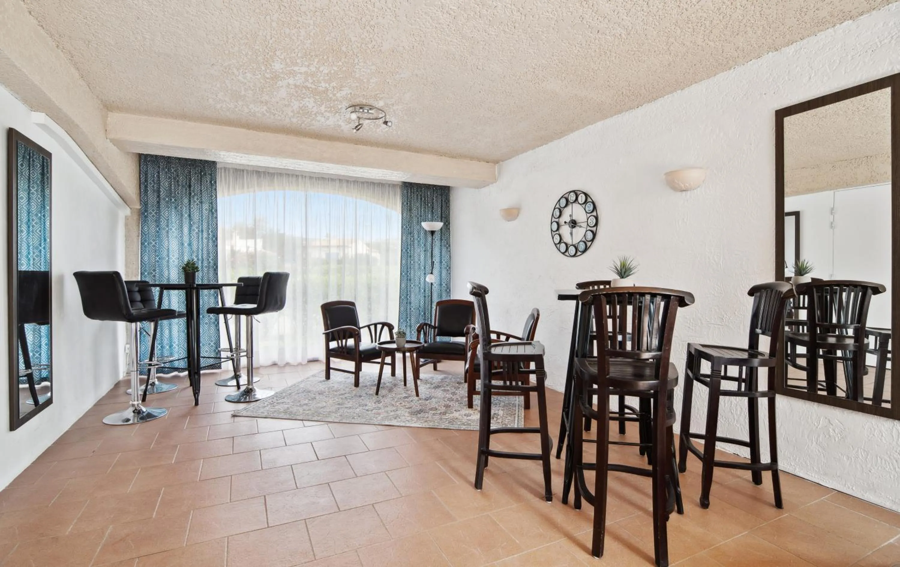 Living room in Hôtel La Nartelle