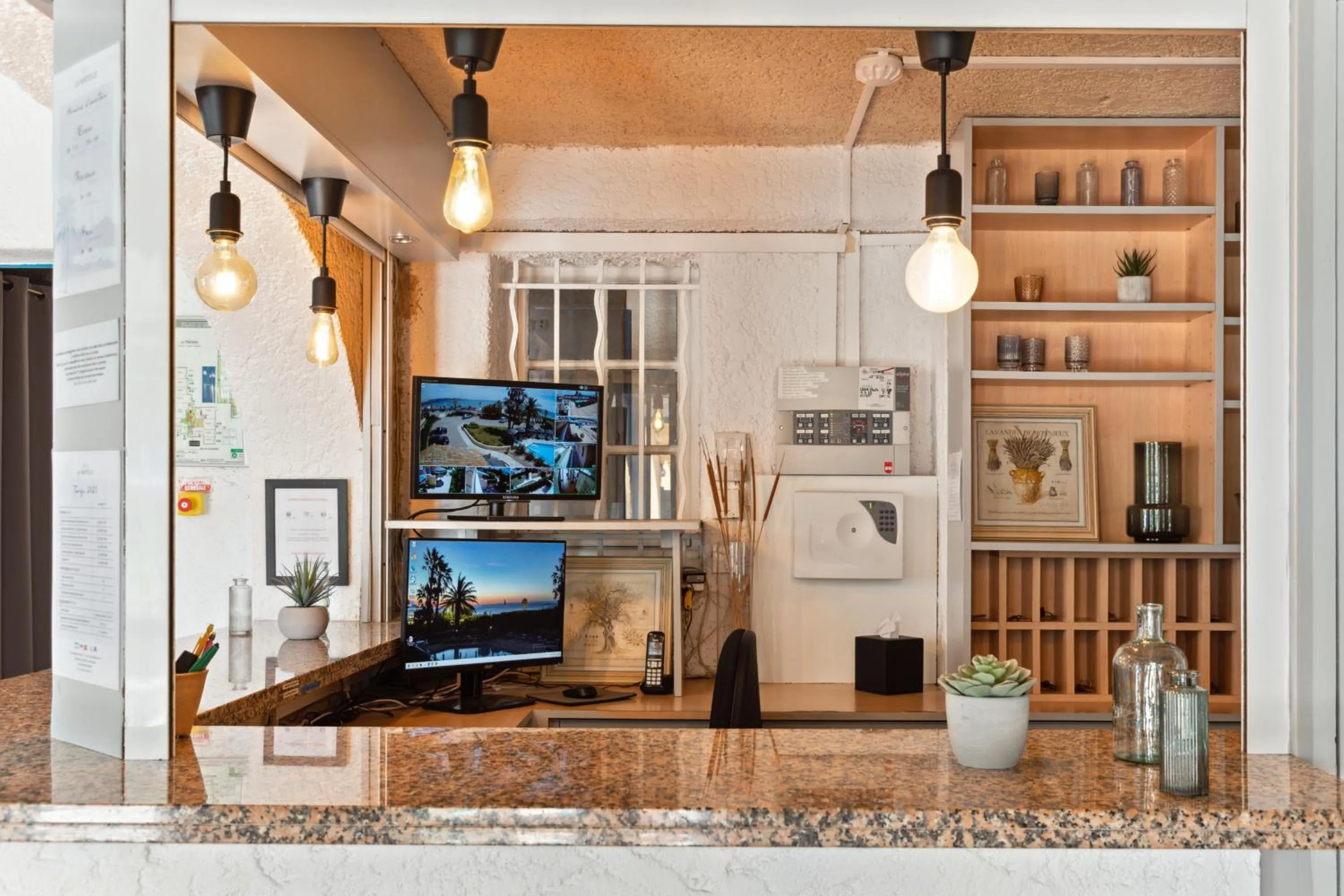 Lobby or reception in Hôtel La Nartelle