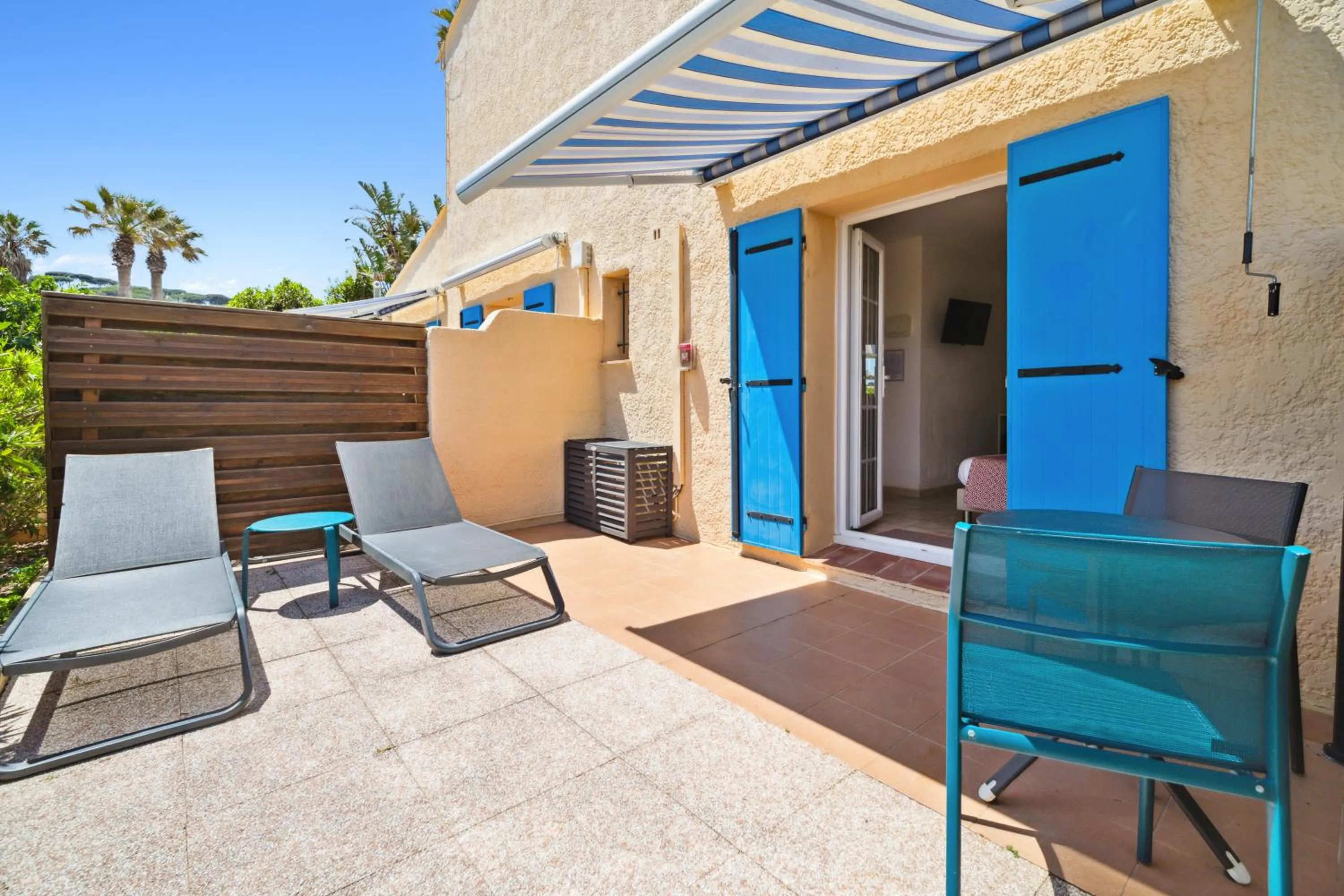 Balcony/Terrace in Hôtel La Nartelle