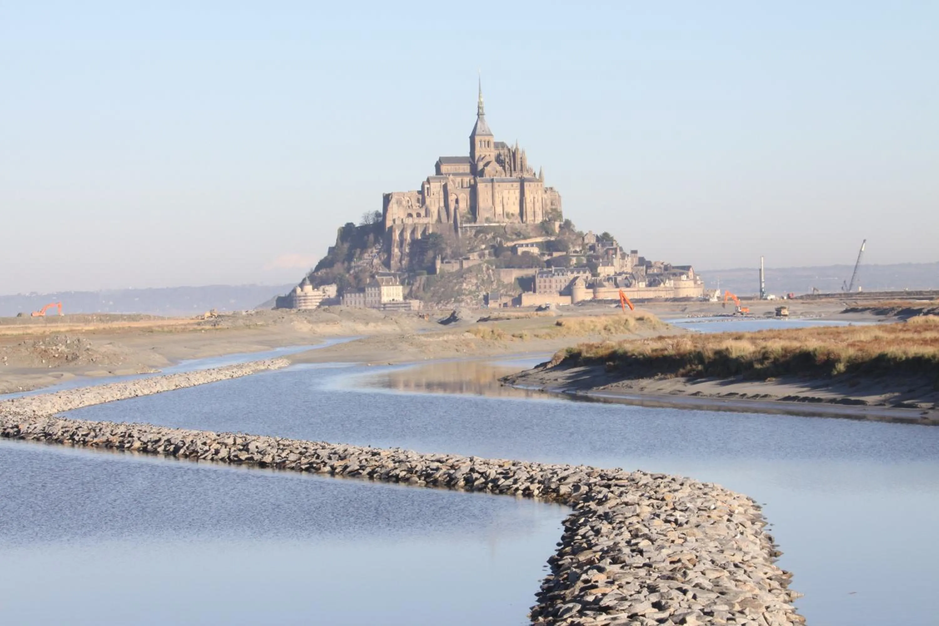 Area and facilities in Logis Hôtel et Restaurant La Tour Brette