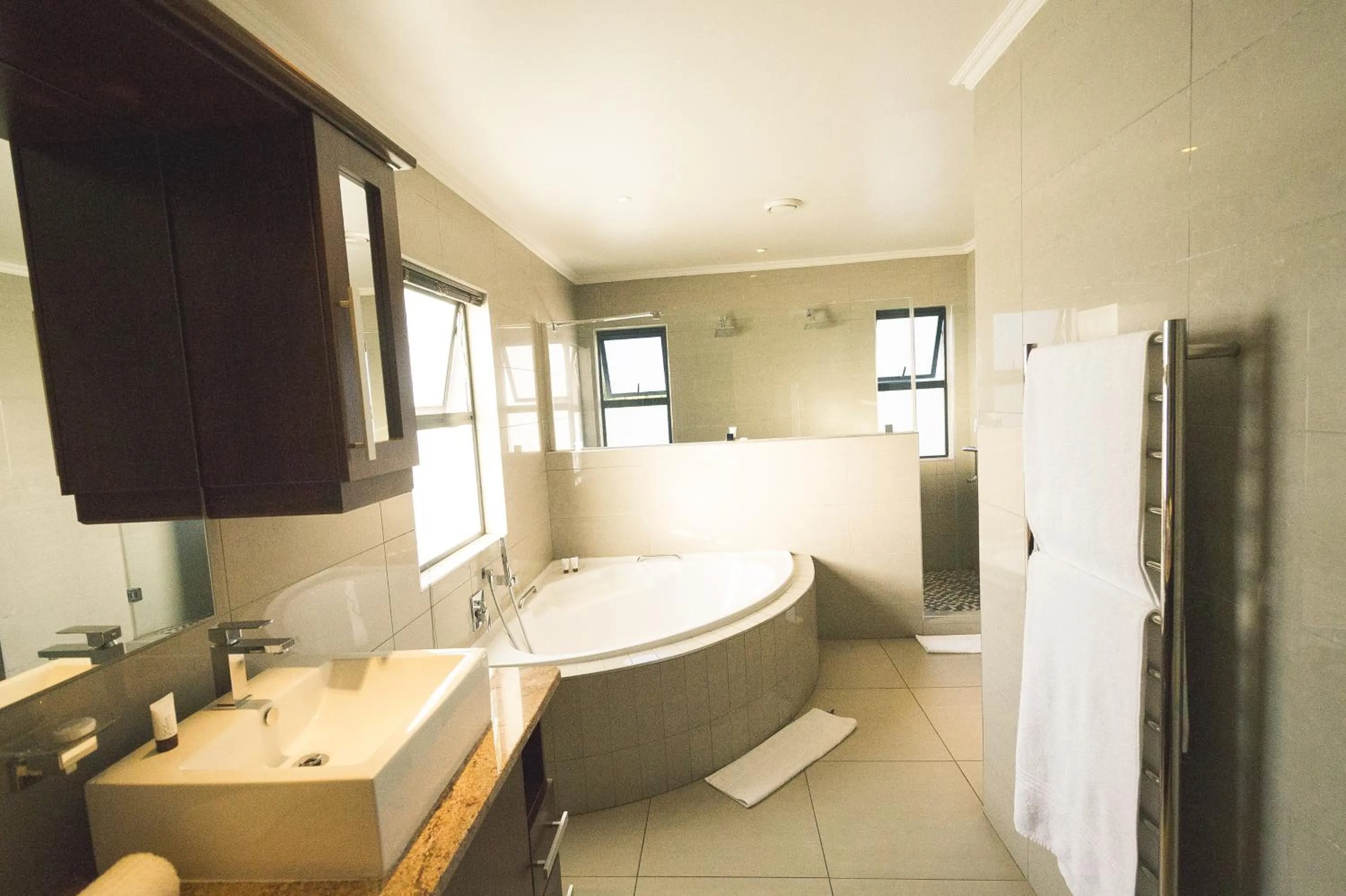 Shower in Blue Diamond Boutique Hotel