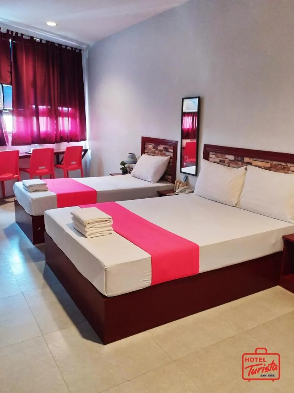 Bed in Hotel Turista