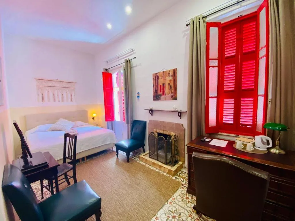 Balcony/Terrace, Bed in The Maltese Sun