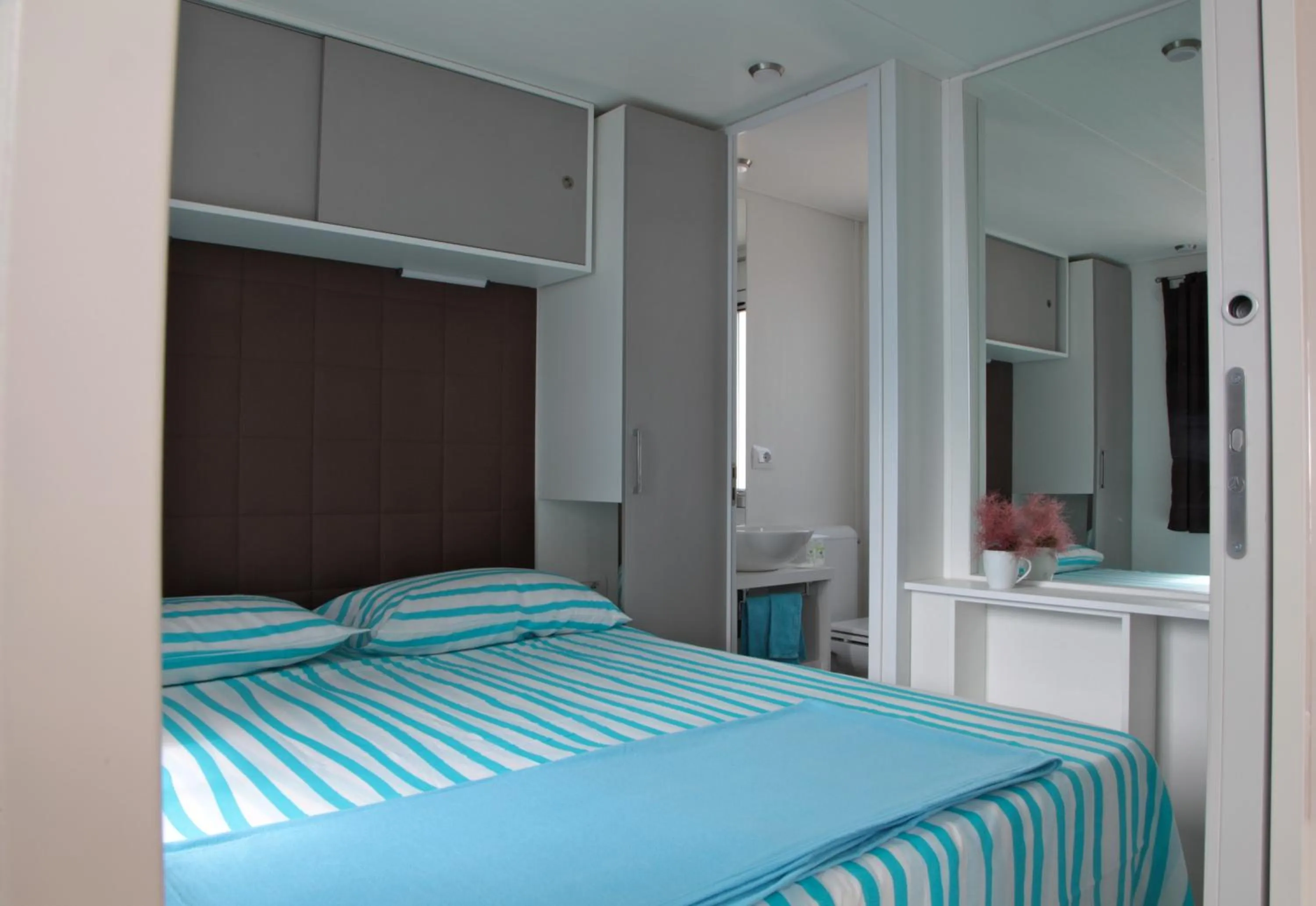 Bedroom, Bed in Campeggio Europa Silvella