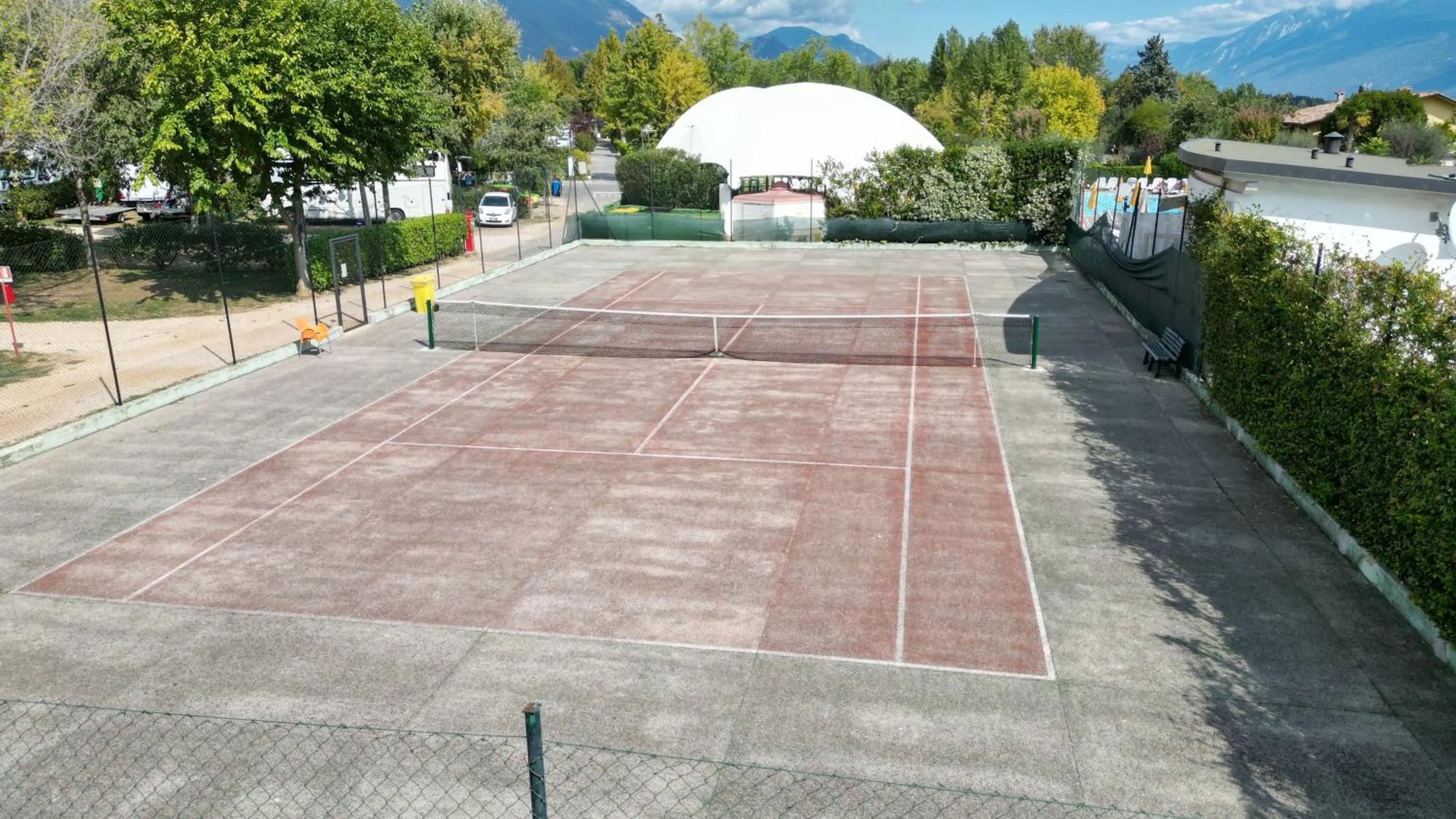 Tennis court in Campeggio Europa Silvella