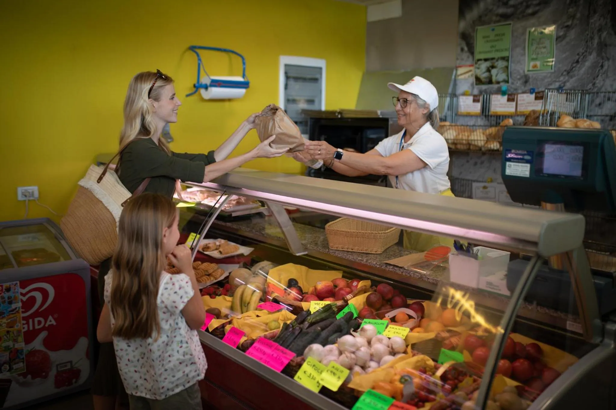 Supermarket/grocery shop in Campeggio Europa Silvella