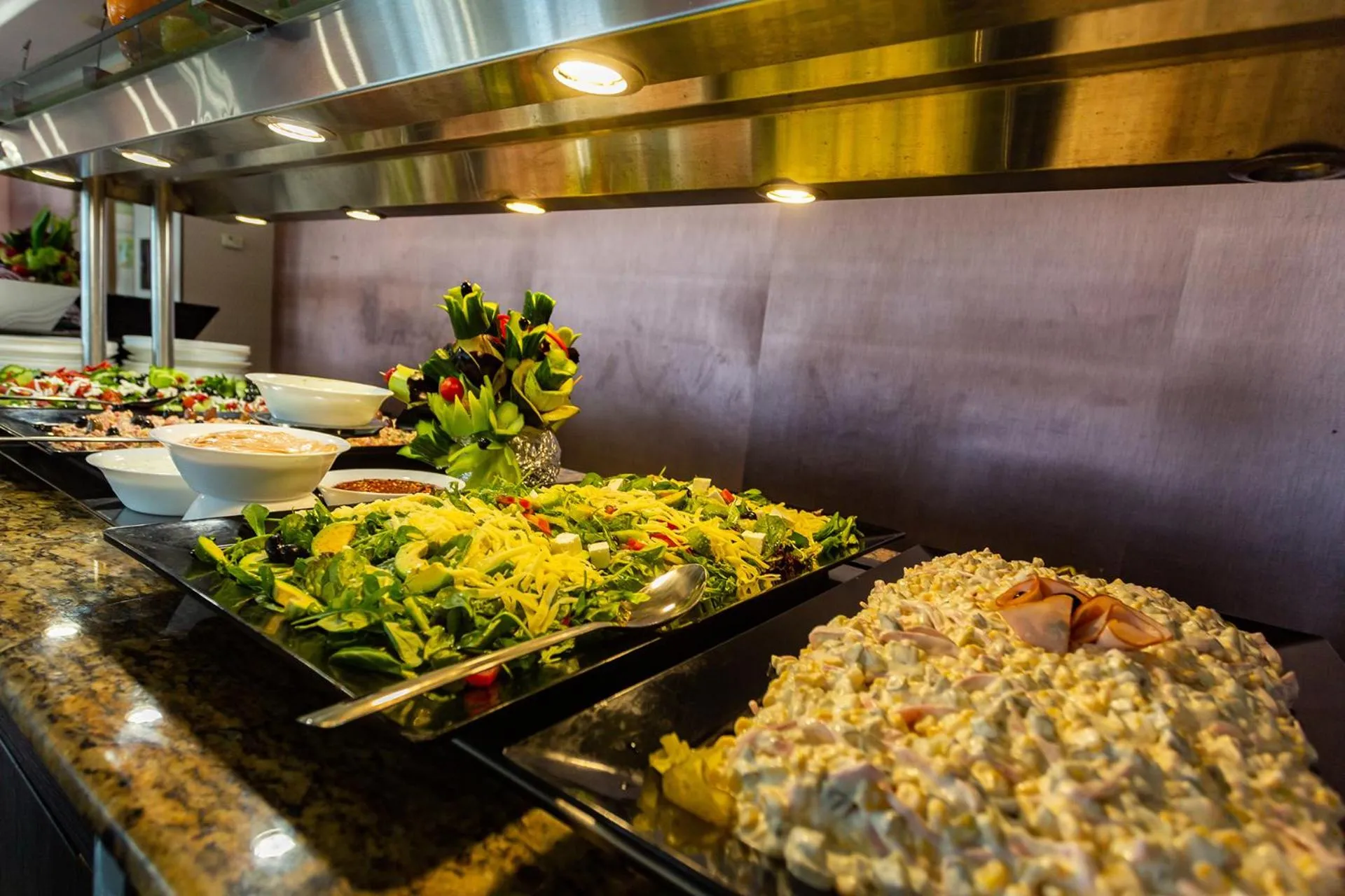 Food in Viand Hotel - All Inclusive