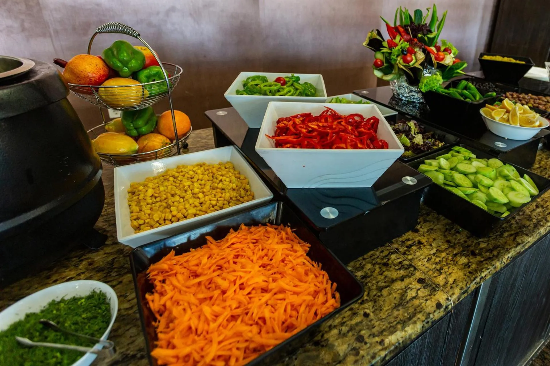 Food in Viand Hotel - All Inclusive