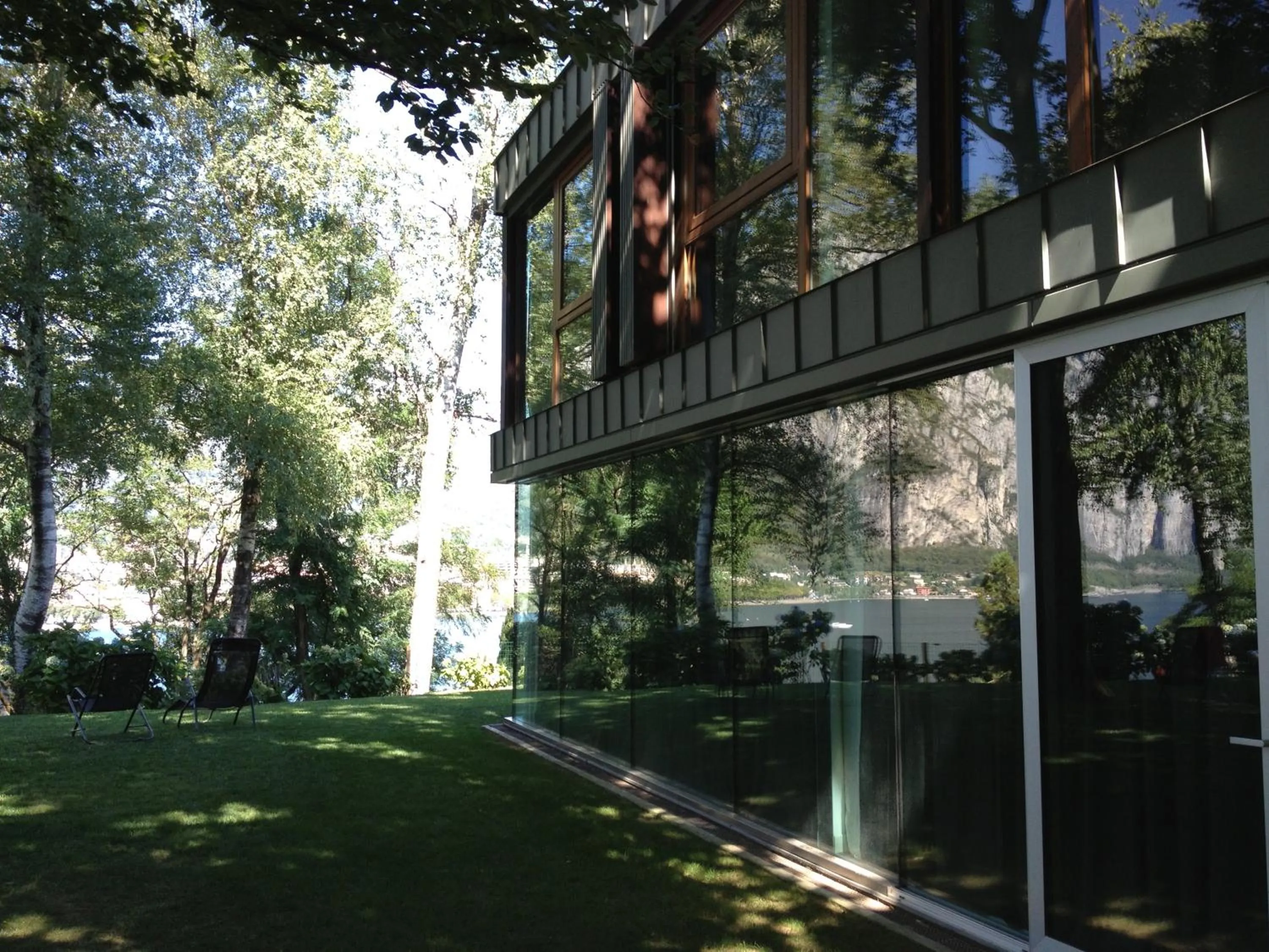 Decorative detail in Casa Sull'Albero