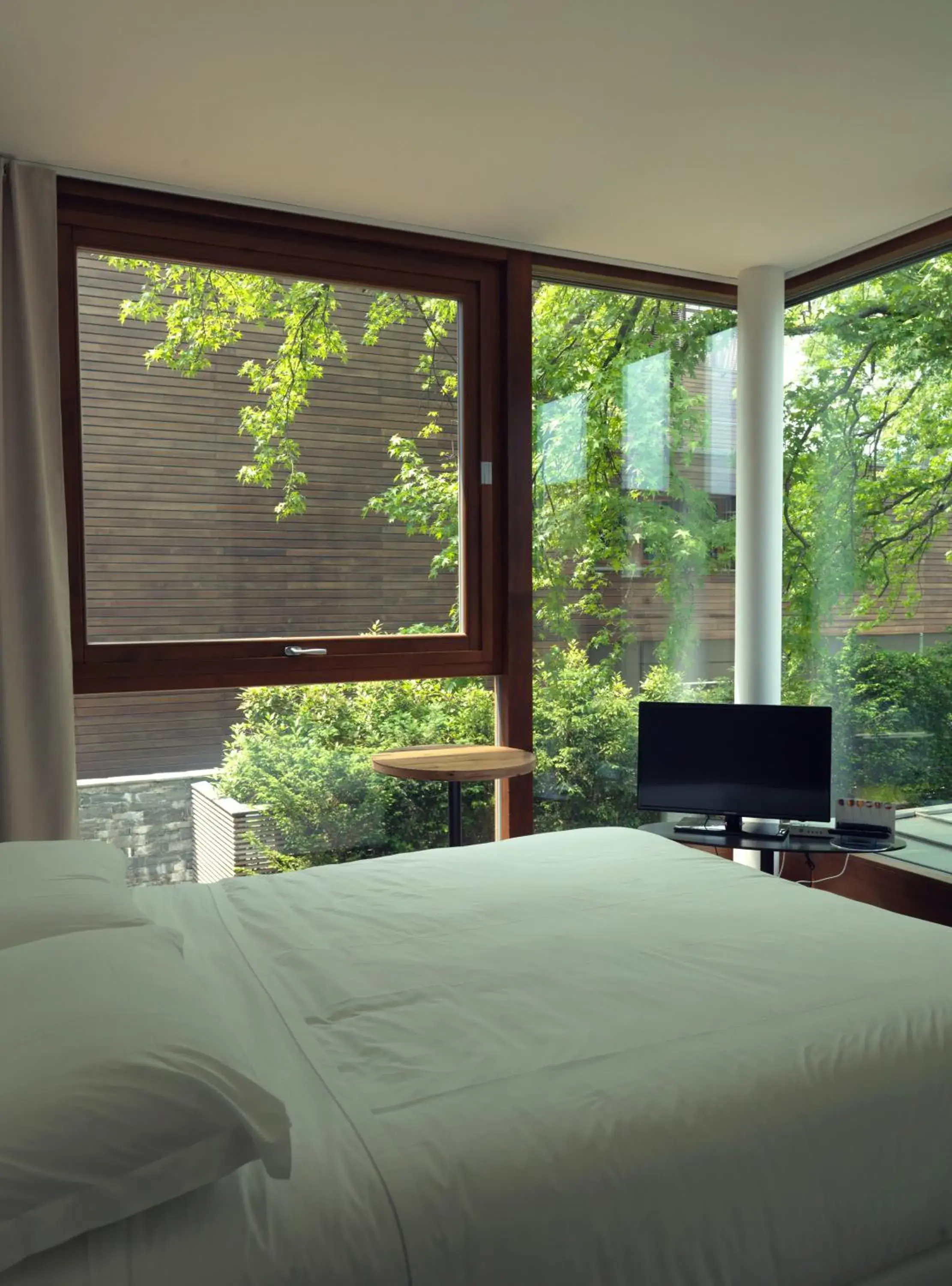 Double or Twin Room with Lake View - single occupancy in Casa Sull'Albero Double or Twin Room with Lake View - single occupancy in Casa Sull'Albero