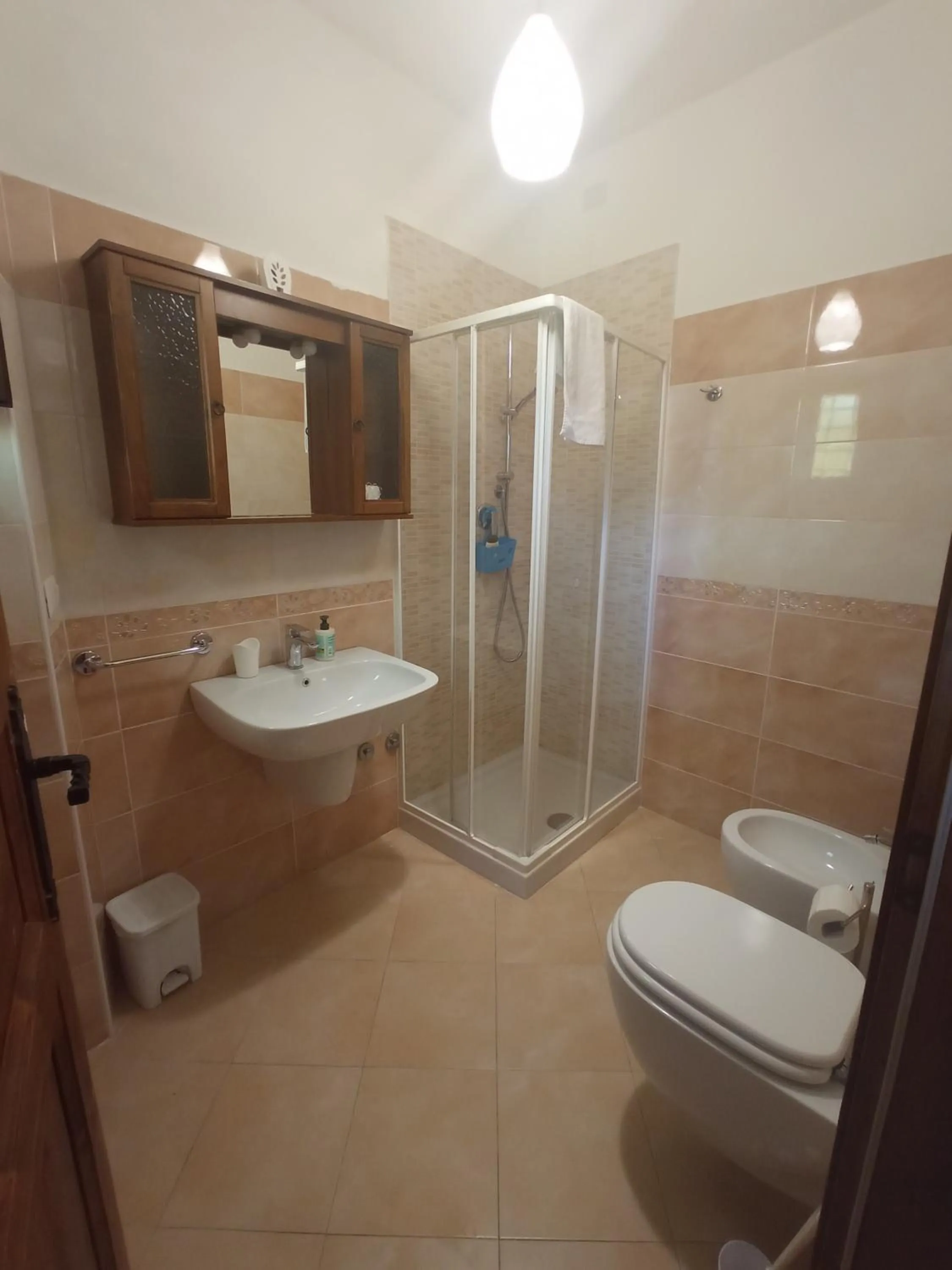 Bathroom in All'Ombra di San Damiano