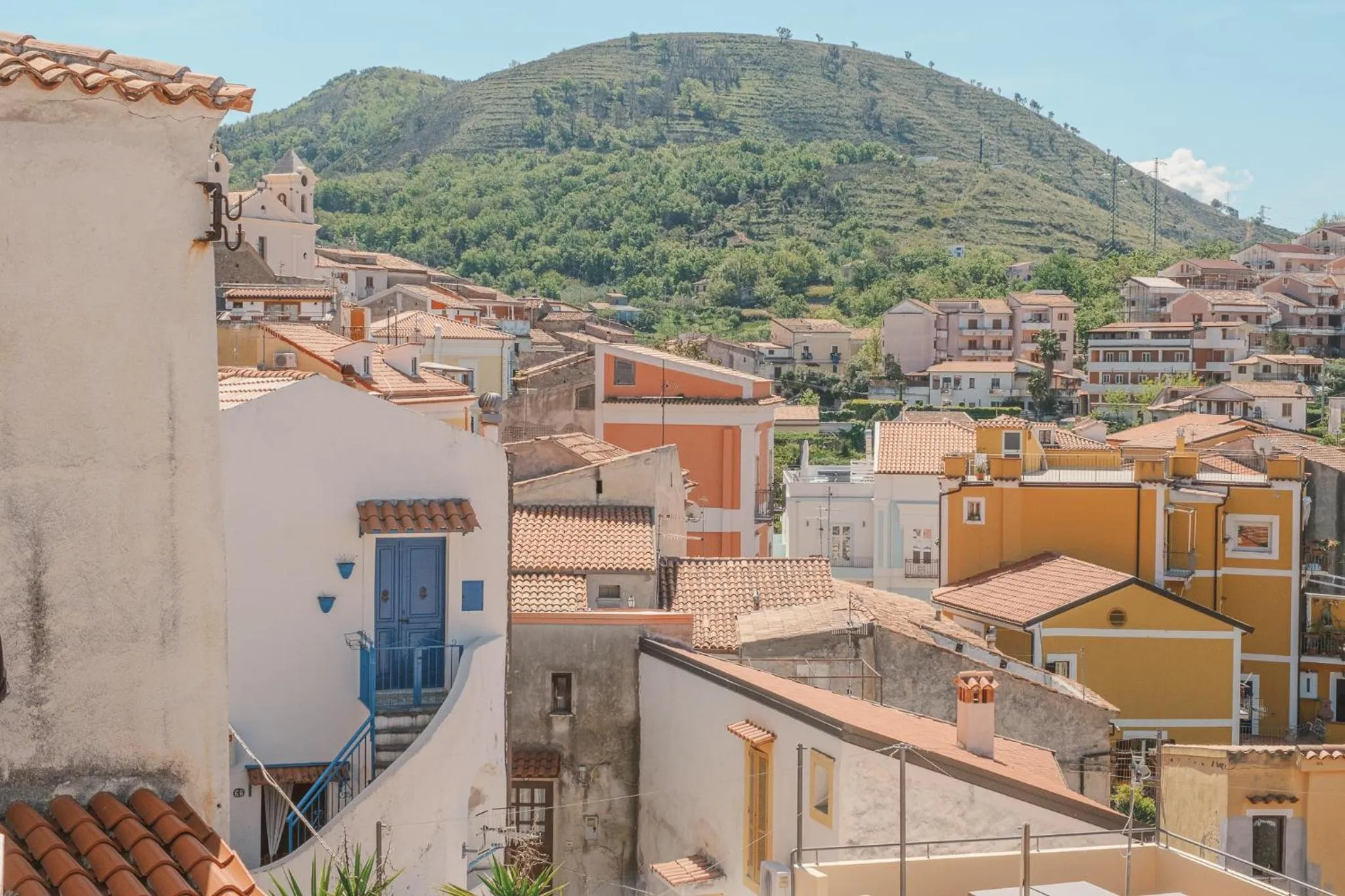 Day in La casa nel borgo