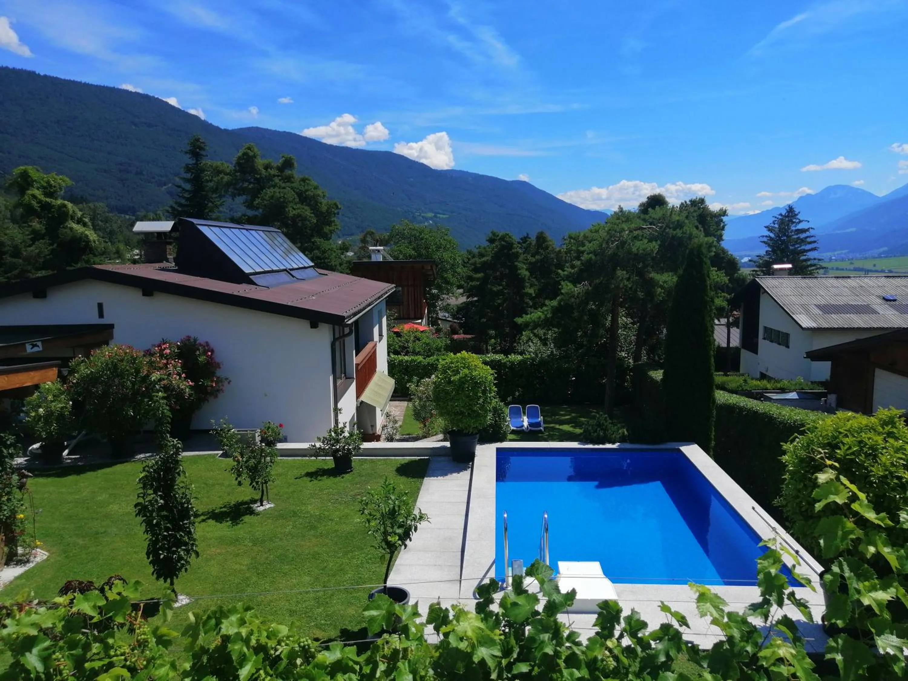 Swimming pool in Haus Thomas