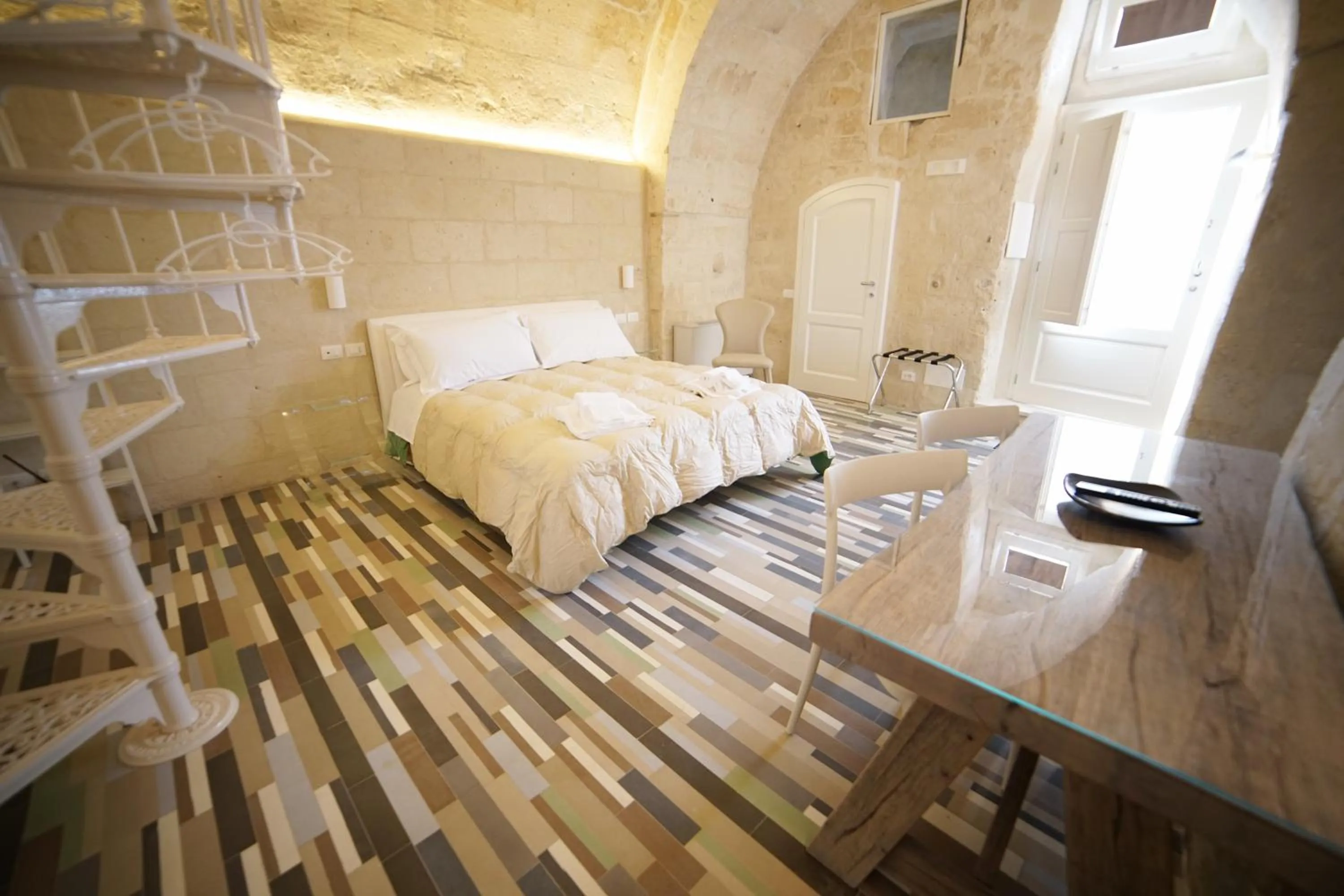 TV and multimedia, Bed in Sassolino Dimora Storica