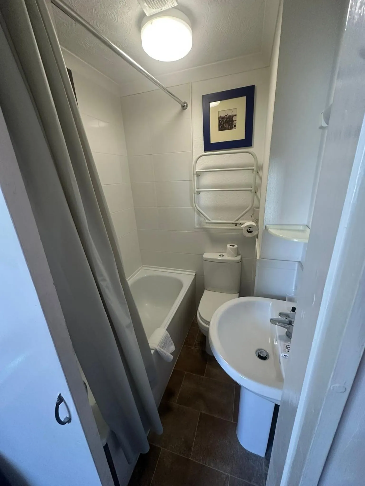 Bathroom in West Rocks Townhouse