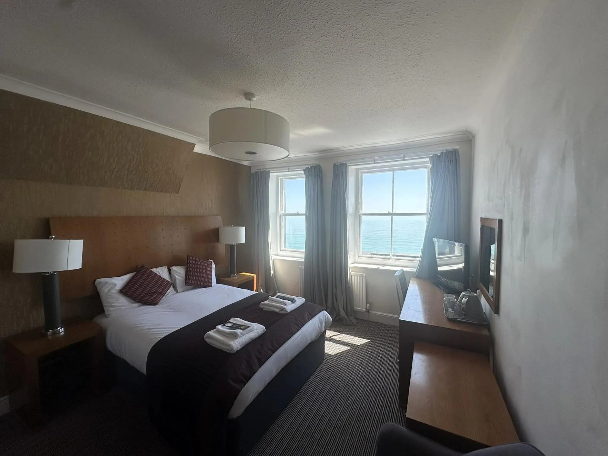 Bed in West Rocks Townhouse